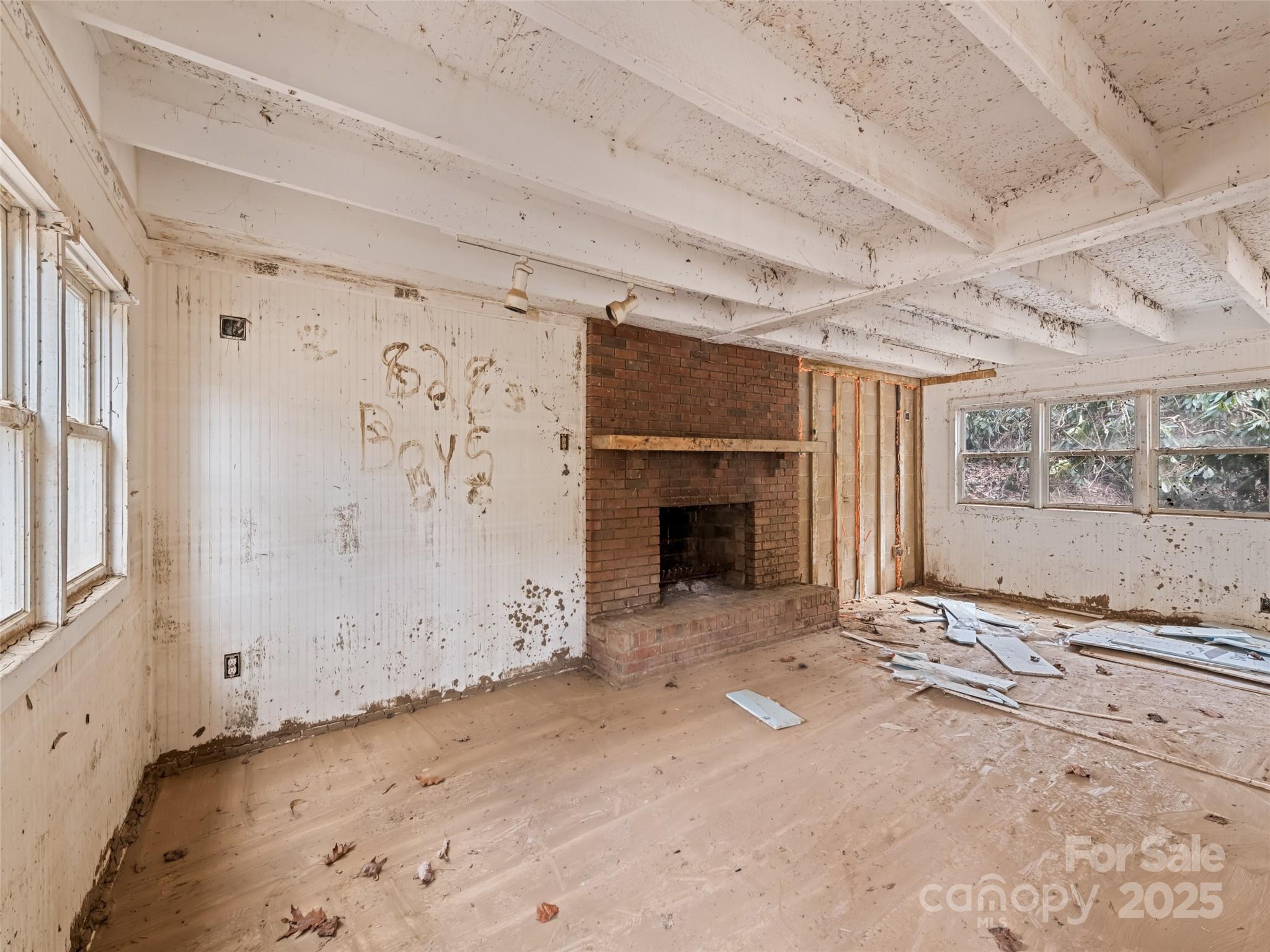 61 Riverbend Road Property Photo 15