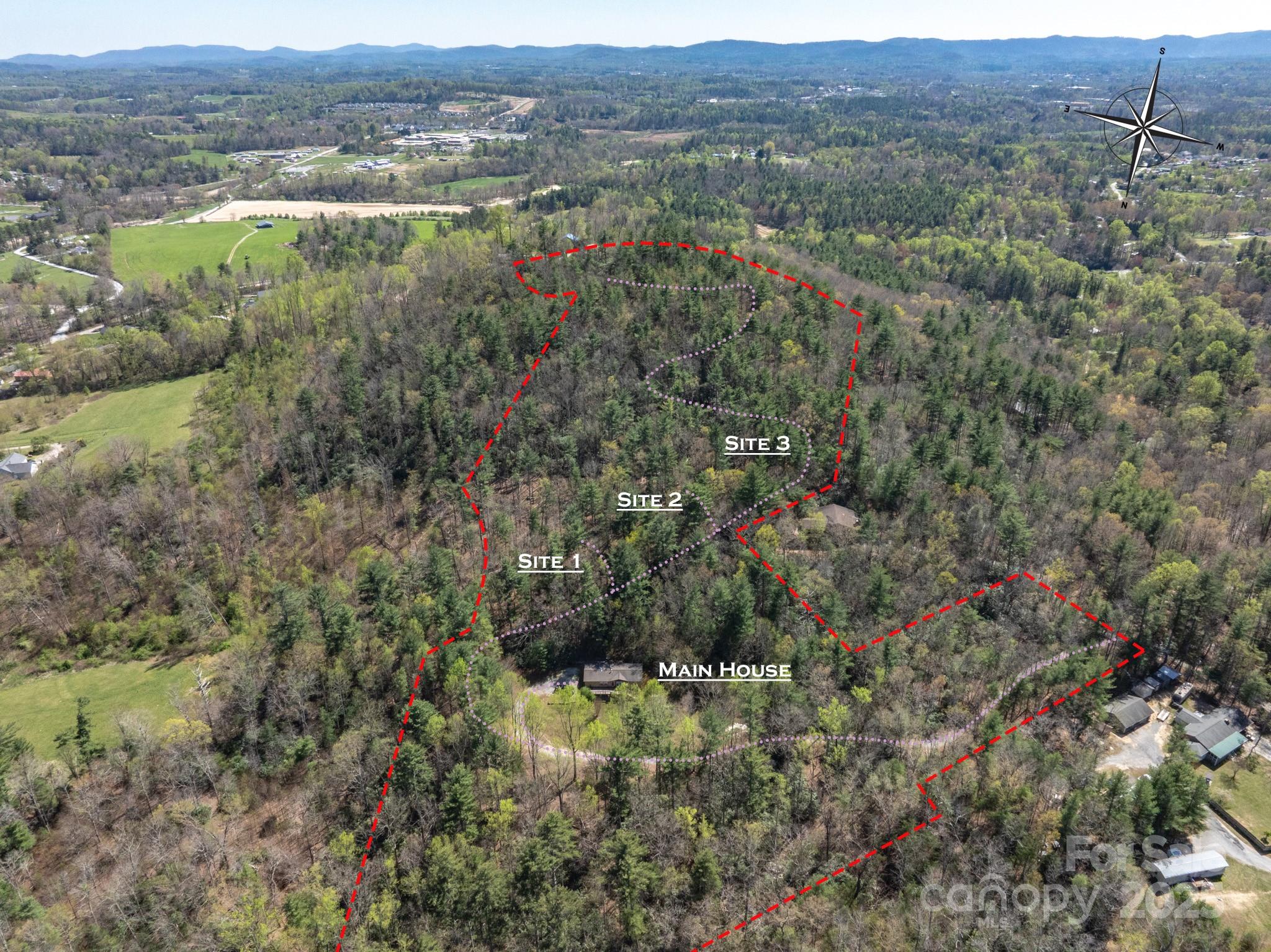 137 Onuska View Drive Property Photo 1