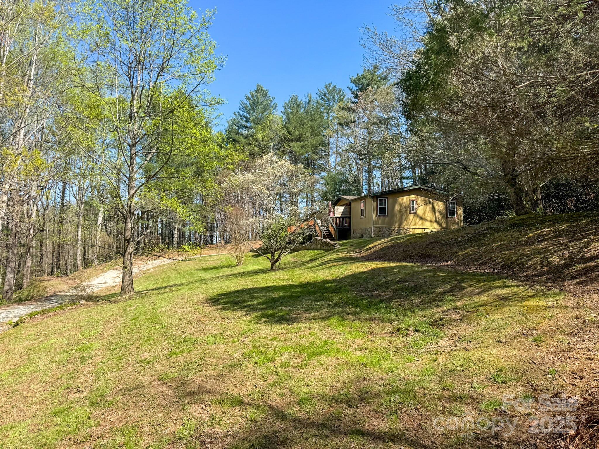 137 Onuska View Drive Property Photo 42