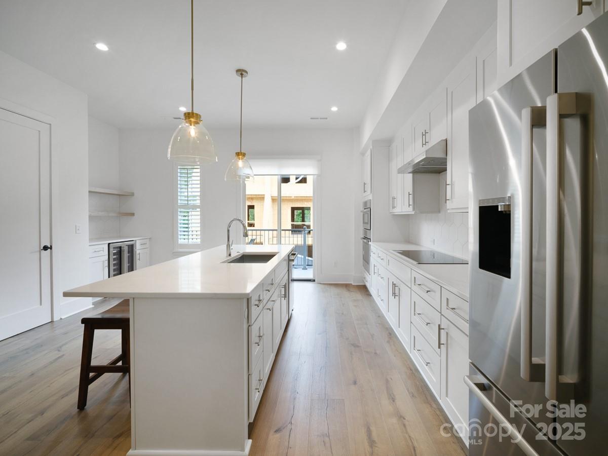 2520 Park Rose Lane 14 Property Photo 10