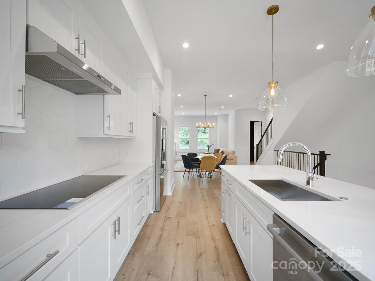 2520 Park Rose Lane 14 Property Photo 12