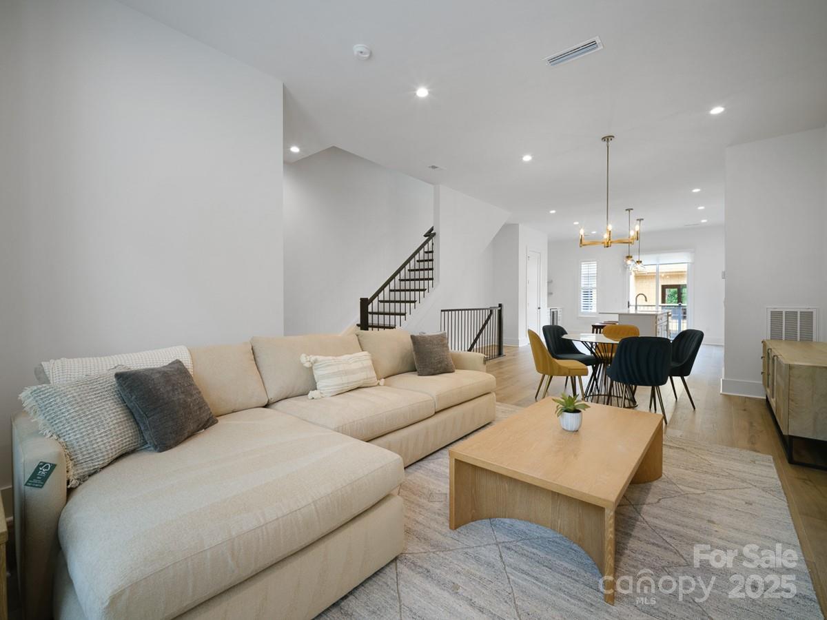 2520 Park Rose Lane 14 Property Photo 17