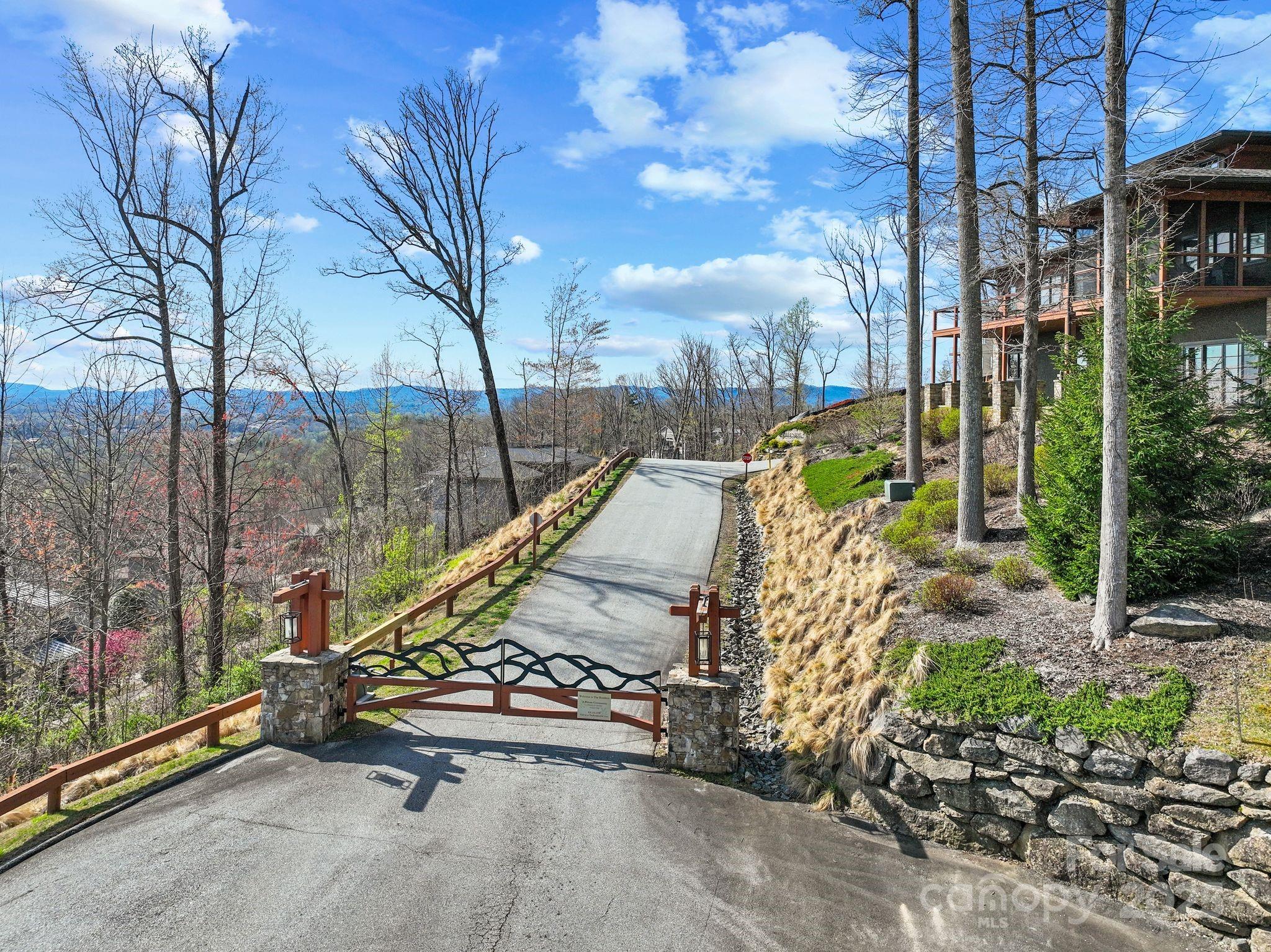 52 Lemongrass Trail W2 Property Photo 2