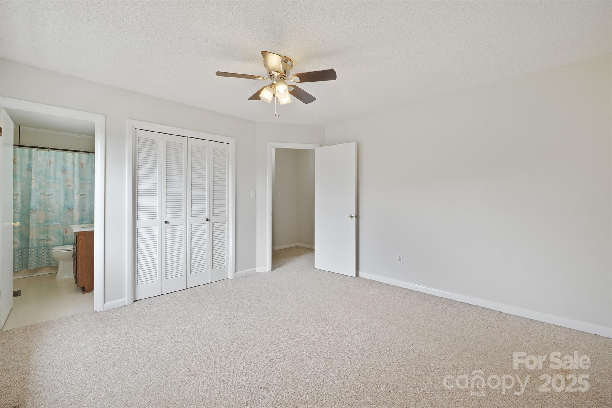 409 Cardinal Drive Property Photo 19