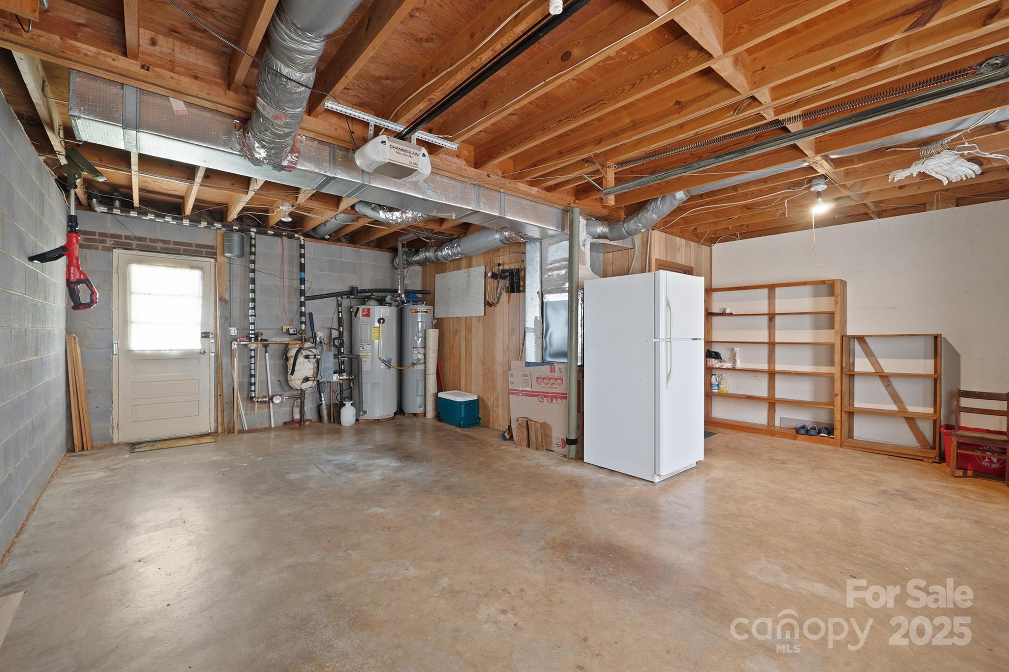 409 Cardinal Drive Property Photo 28