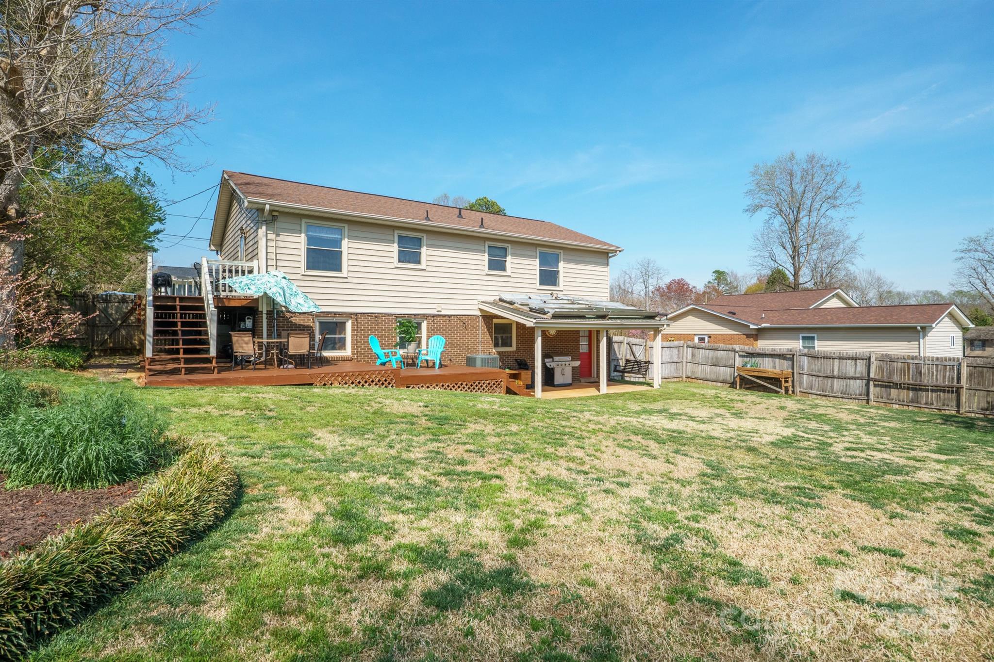 409 Cardinal Drive Property Photo 32