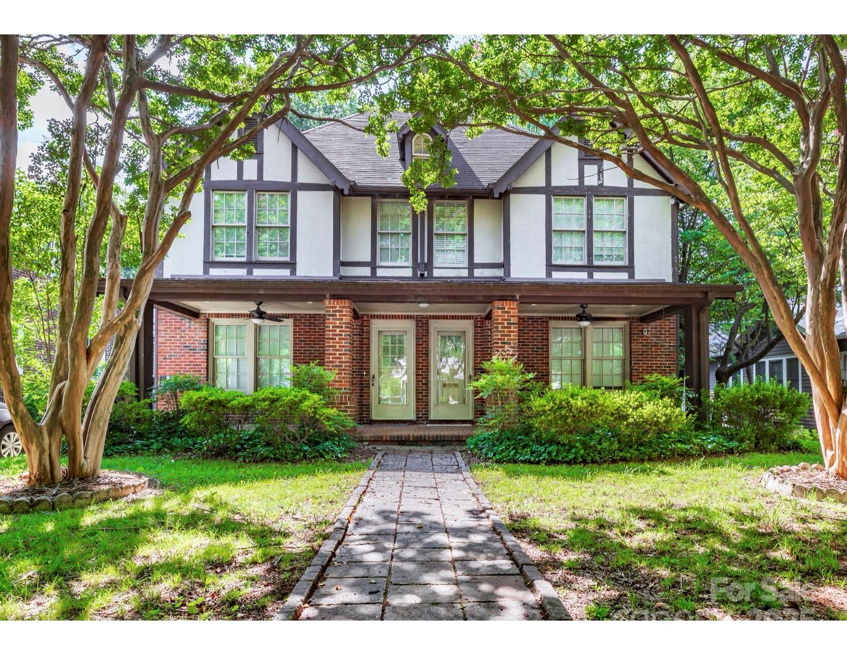 713/715 Walnut Avenue Property Photo 1