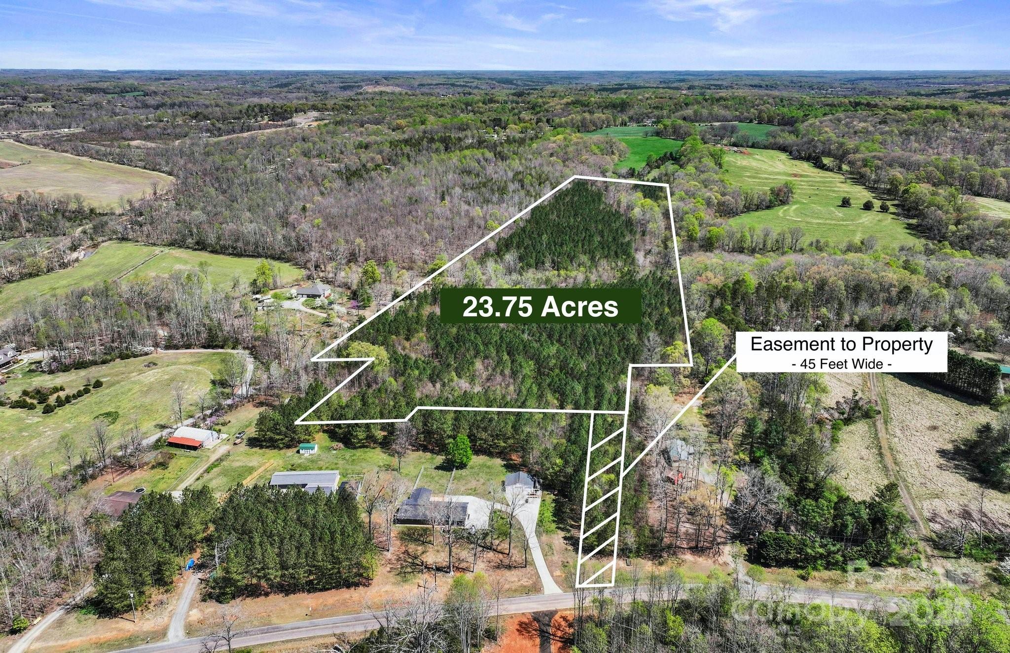 2122 Hewitt Road Property Photo