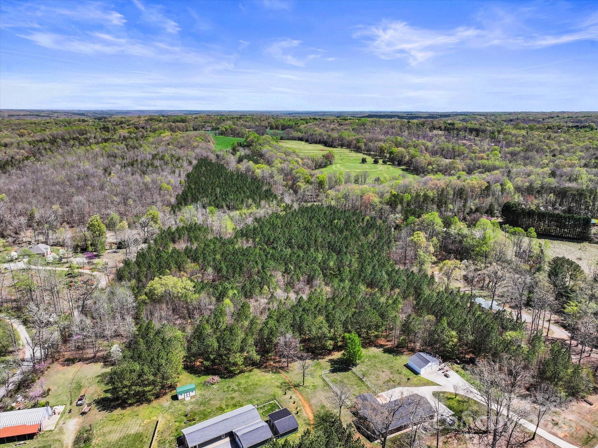 2122 Hewitt Road Property Photo 17
