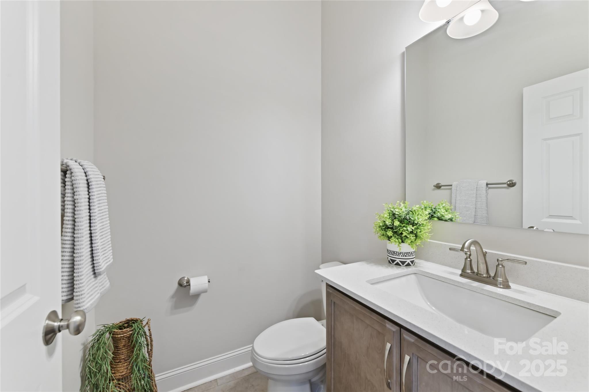 4980 Kiser Island Road Property Photo 9