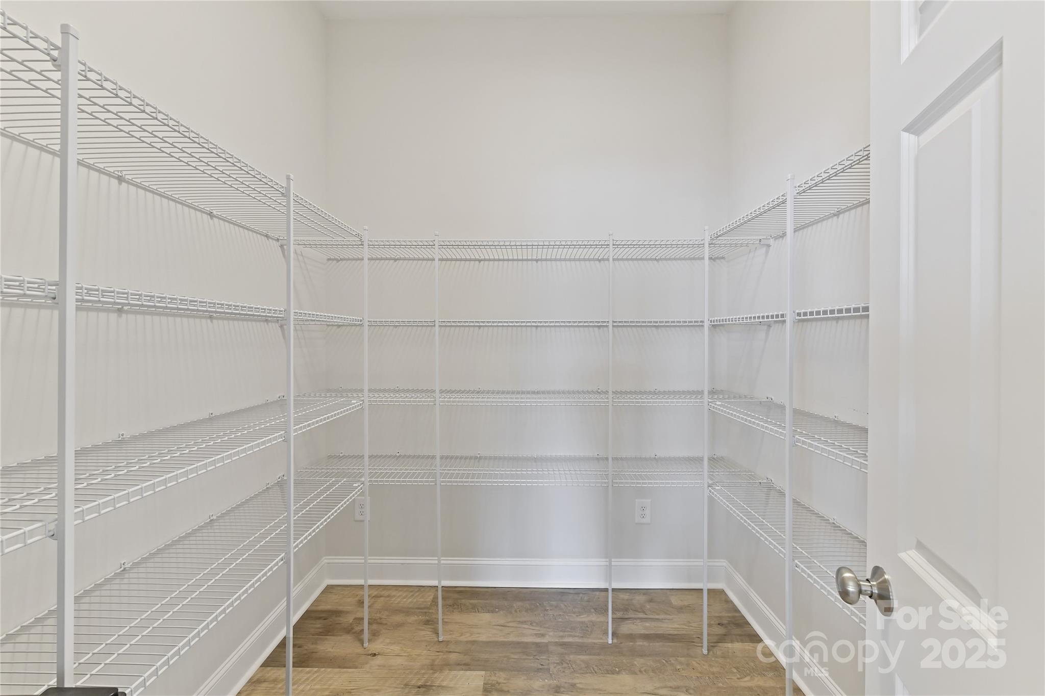 4980 Kiser Island Road Property Photo 17