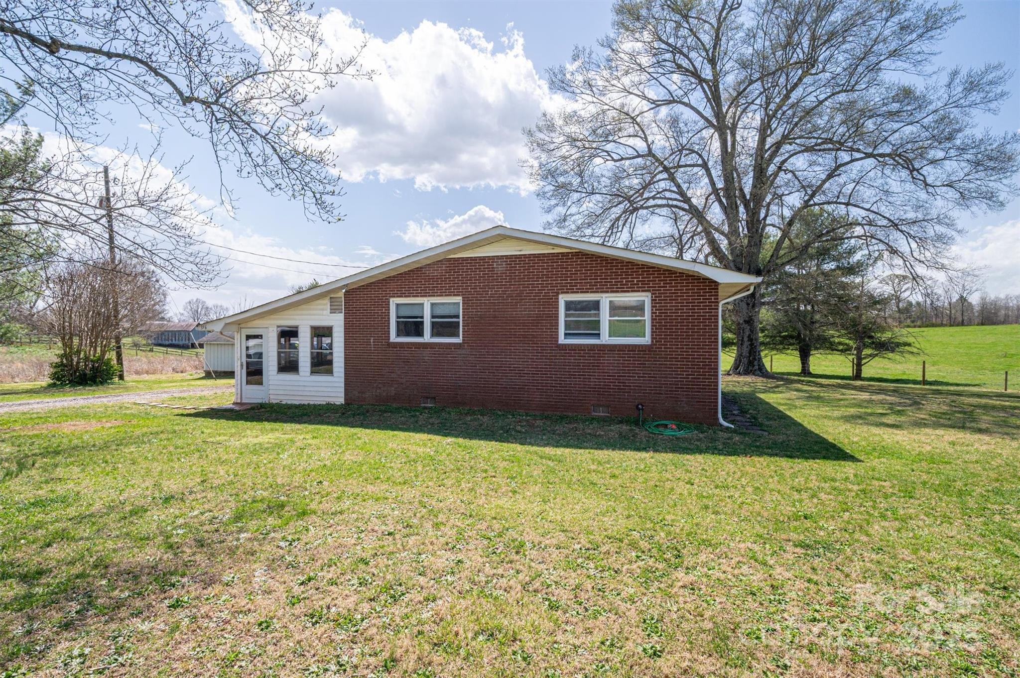 396 Tower Road Property Photo