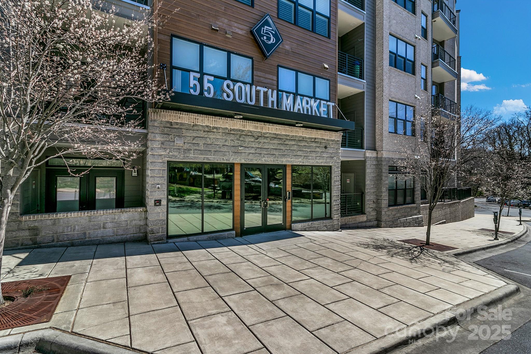 55 S Market Street 301 Property Photo