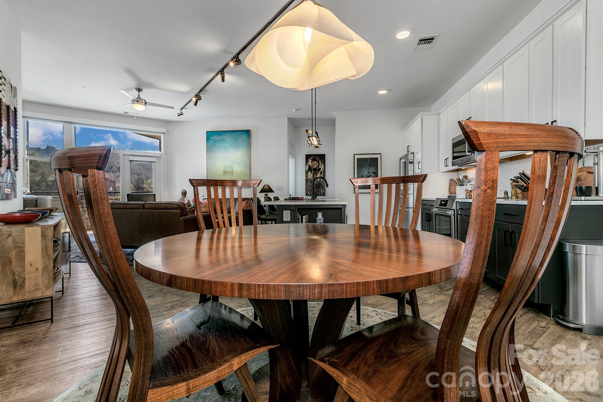 55 S Market Street 301 Property Photo 12