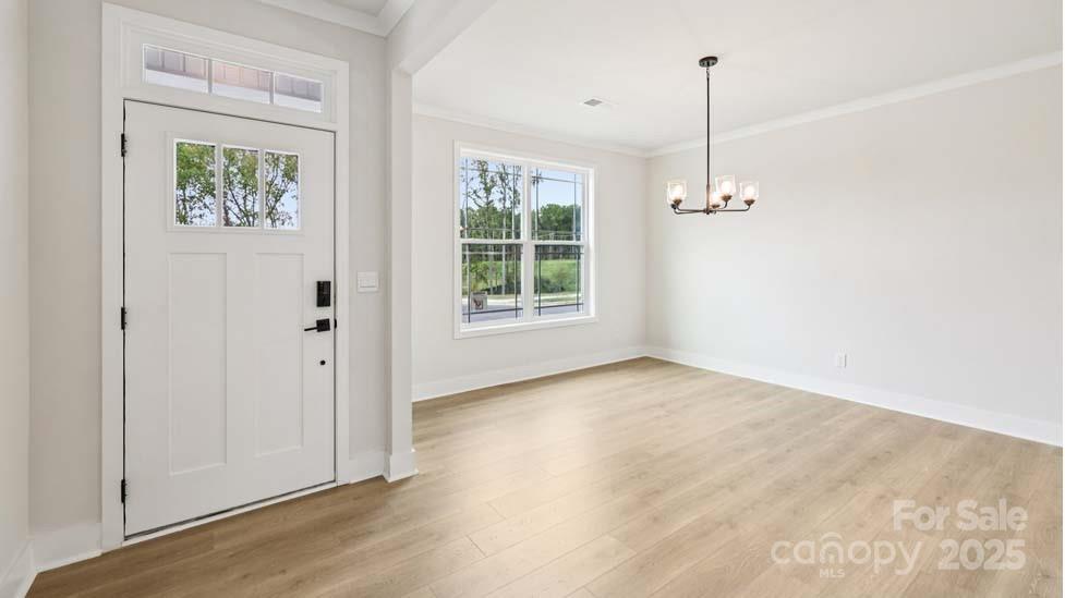 124 Fordingbridge Lane Property Photo 2