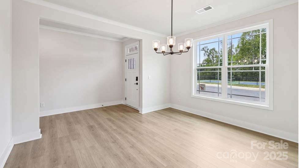 124 Fordingbridge Lane Property Photo 3