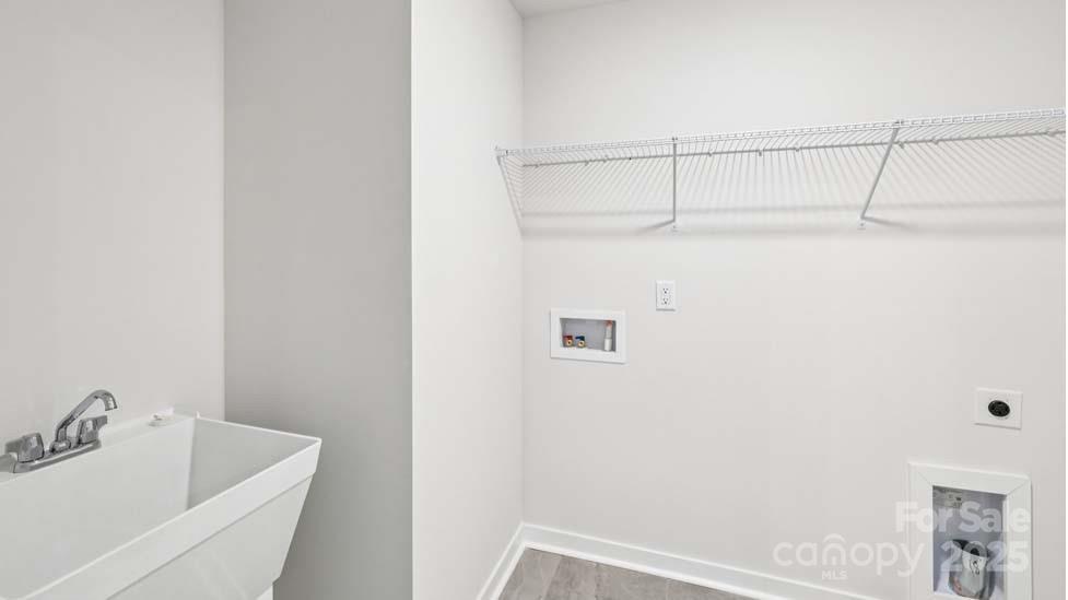 124 Fordingbridge Lane Property Photo 34