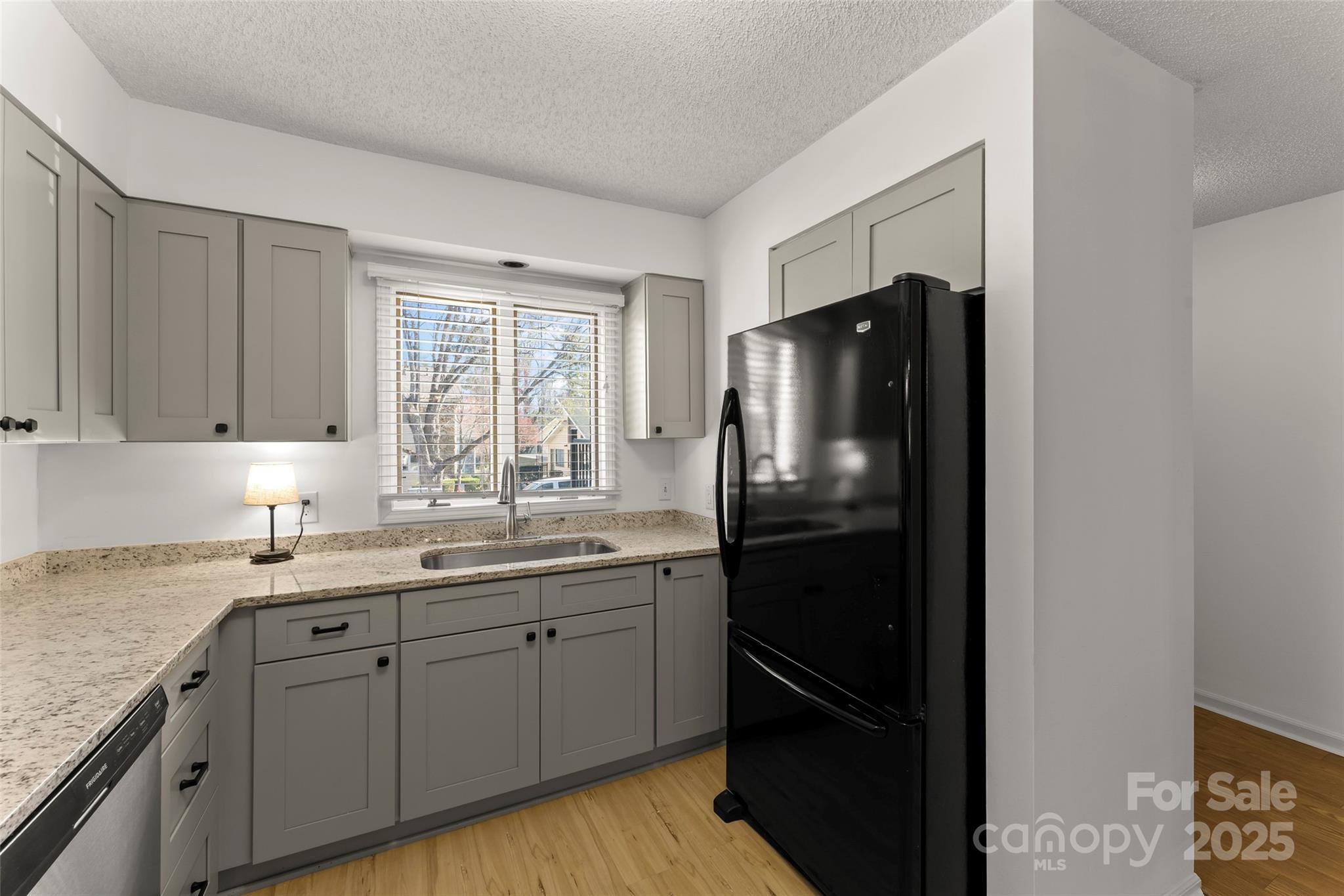 630 Britton Creek Drive Property Photo 6