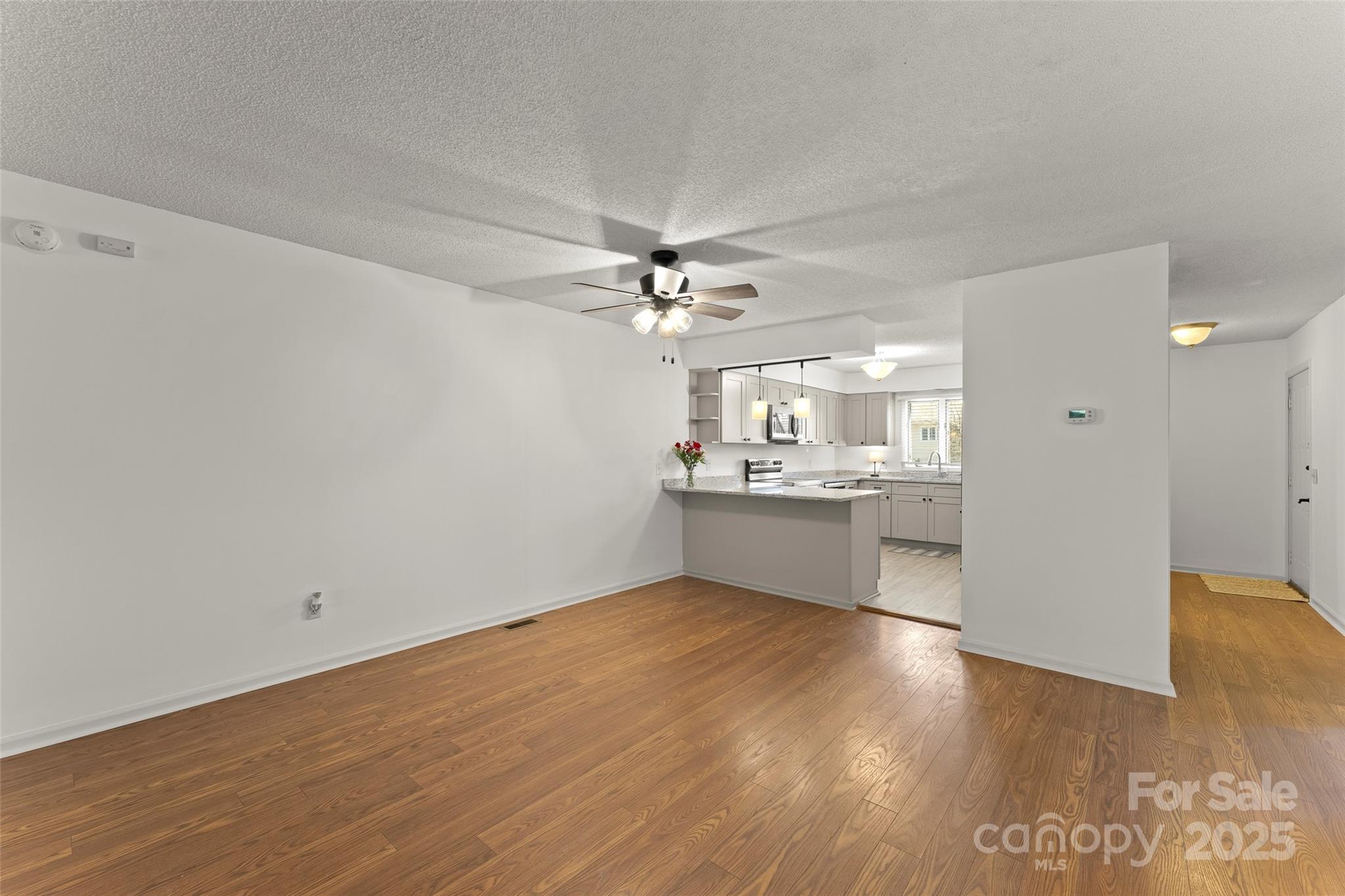 630 Britton Creek Drive Property Photo 8