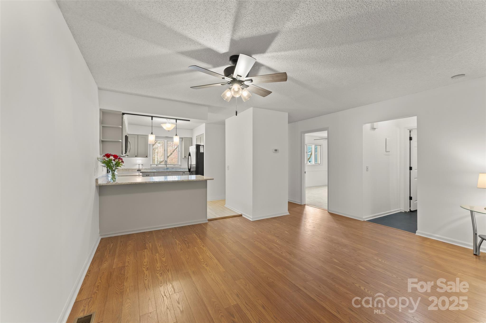 630 Britton Creek Drive Property Photo 9