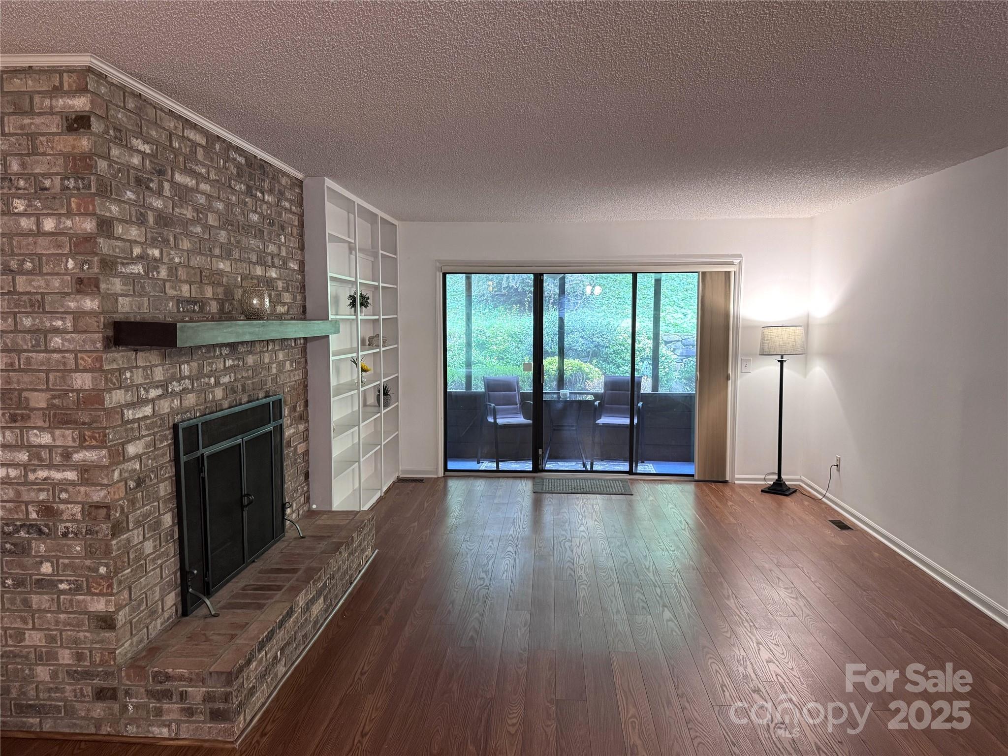 630 Britton Creek Drive Property Photo 12