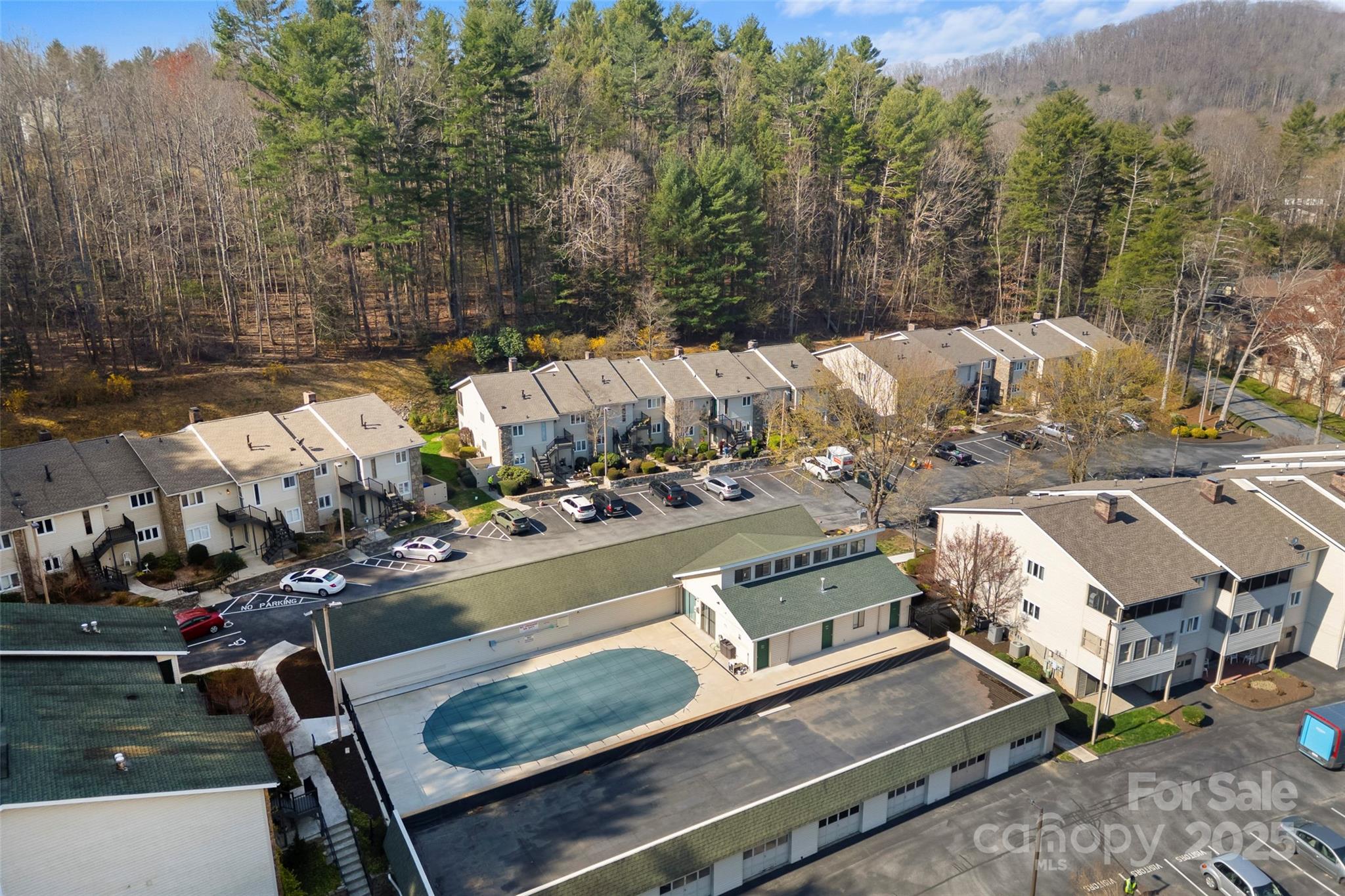 630 Britton Creek Drive Property Photo 28