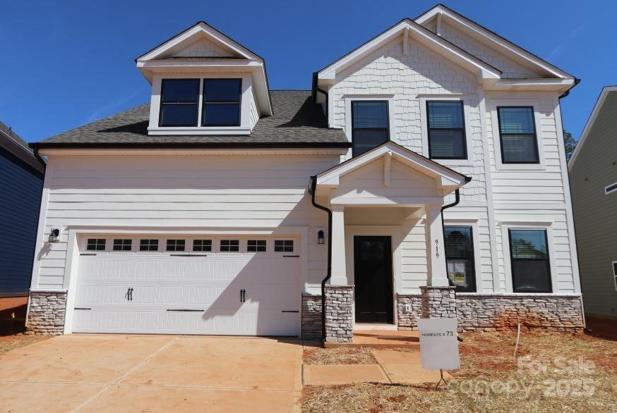 919 Mankey Drive Property Photo 1