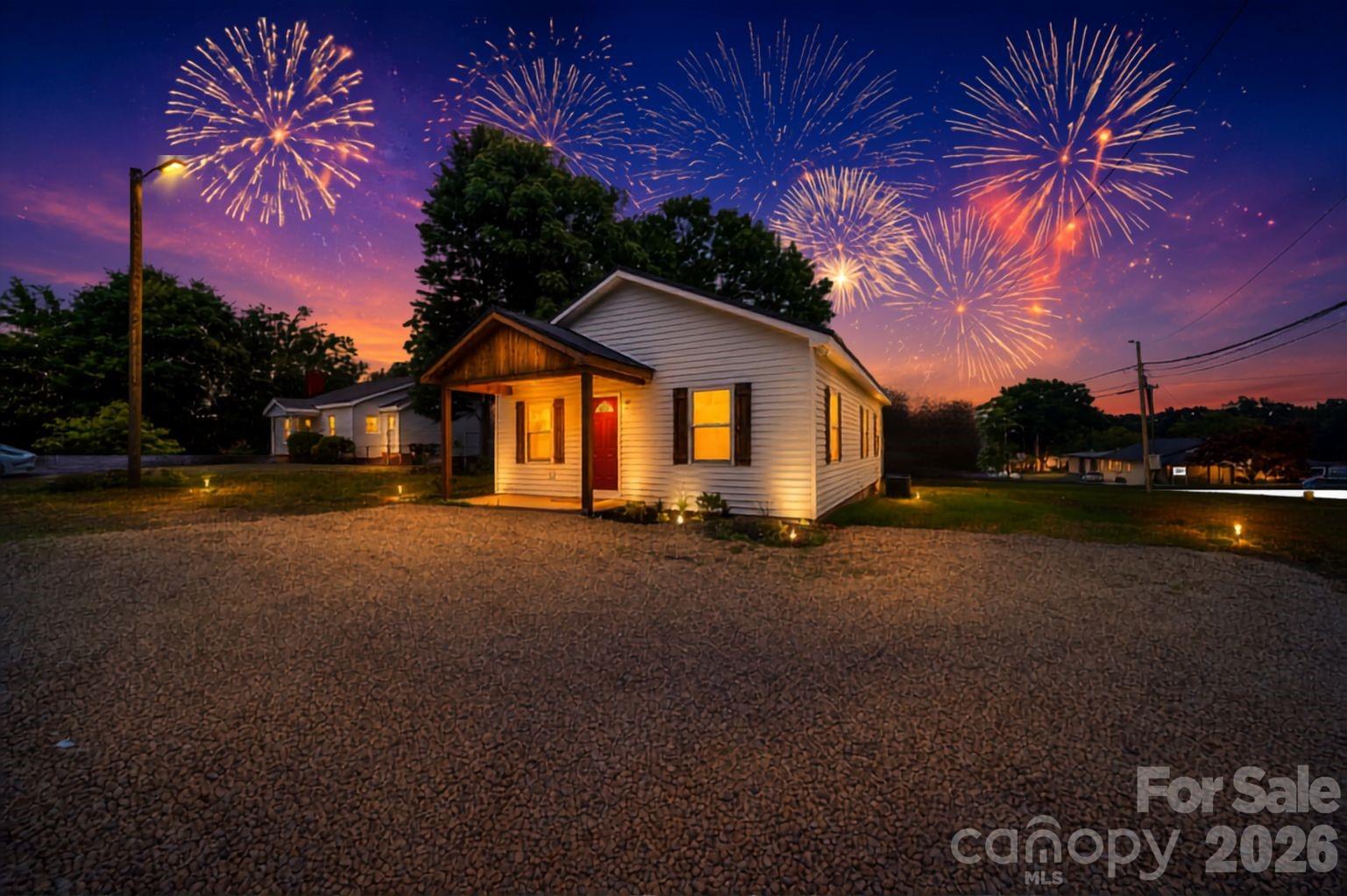 1067 Old Charlotte Road Property Photo 1