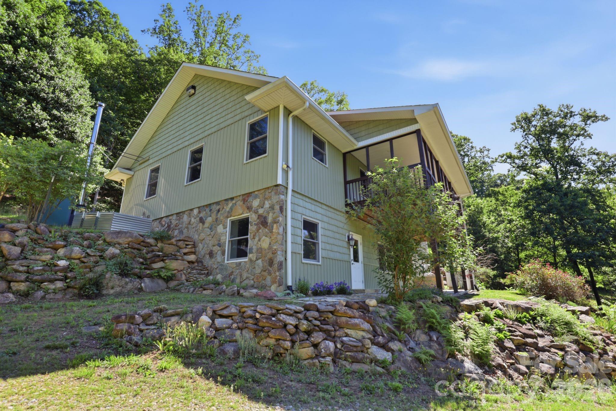 337 Roberson School Road Property Photo 1
