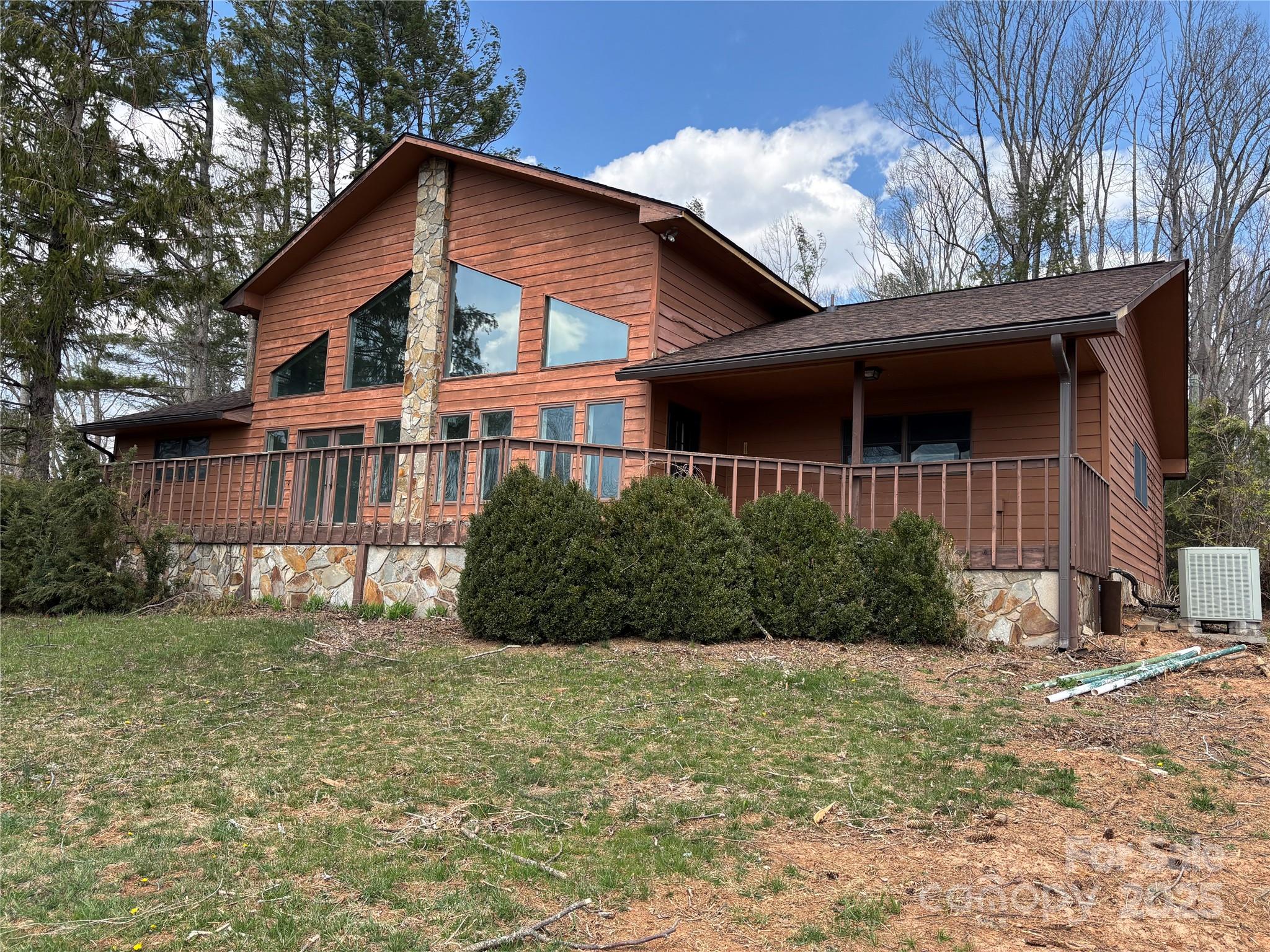 389 Orchard Road Property Photo