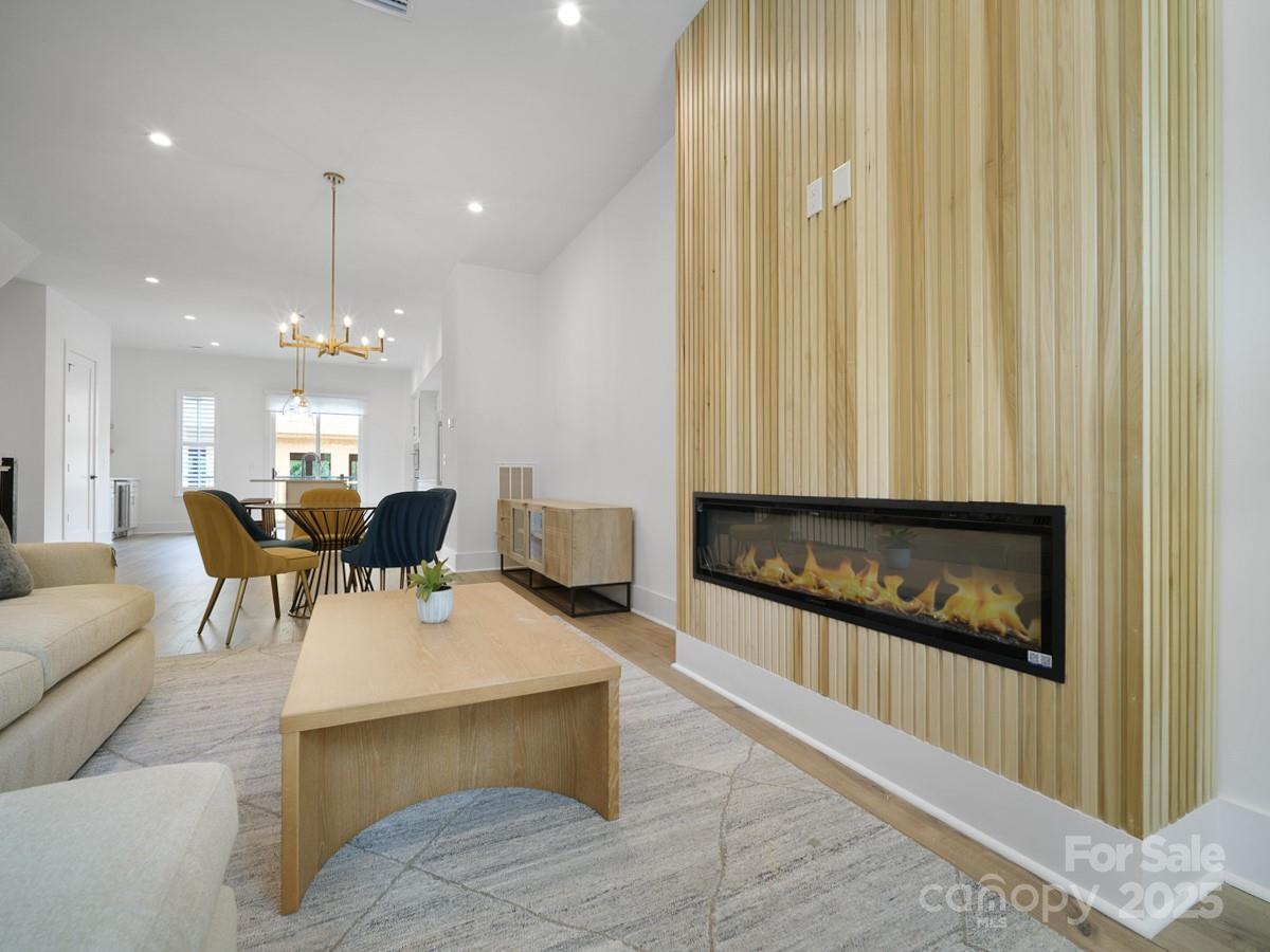 2516 Park Rose Lane 15 Property Photo 18