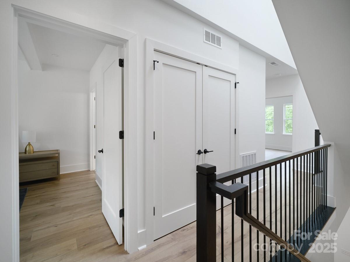 2516 Park Rose Lane 15 Property Photo 23