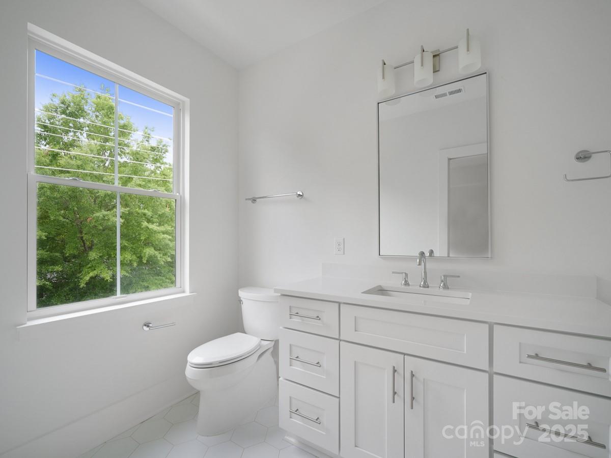 2516 Park Rose Lane 15 Property Photo 34