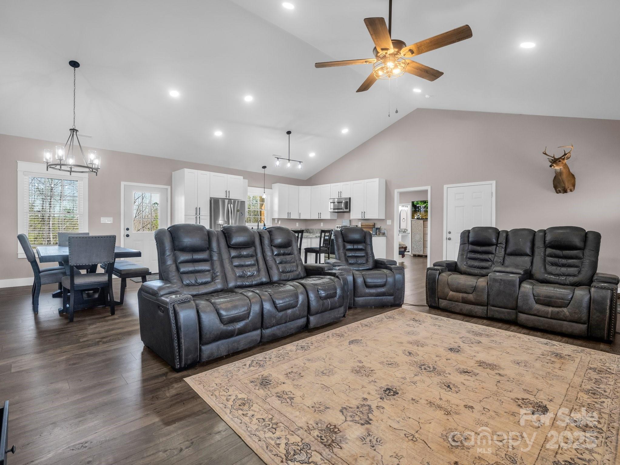 1842 Baber Road Property Photo 6