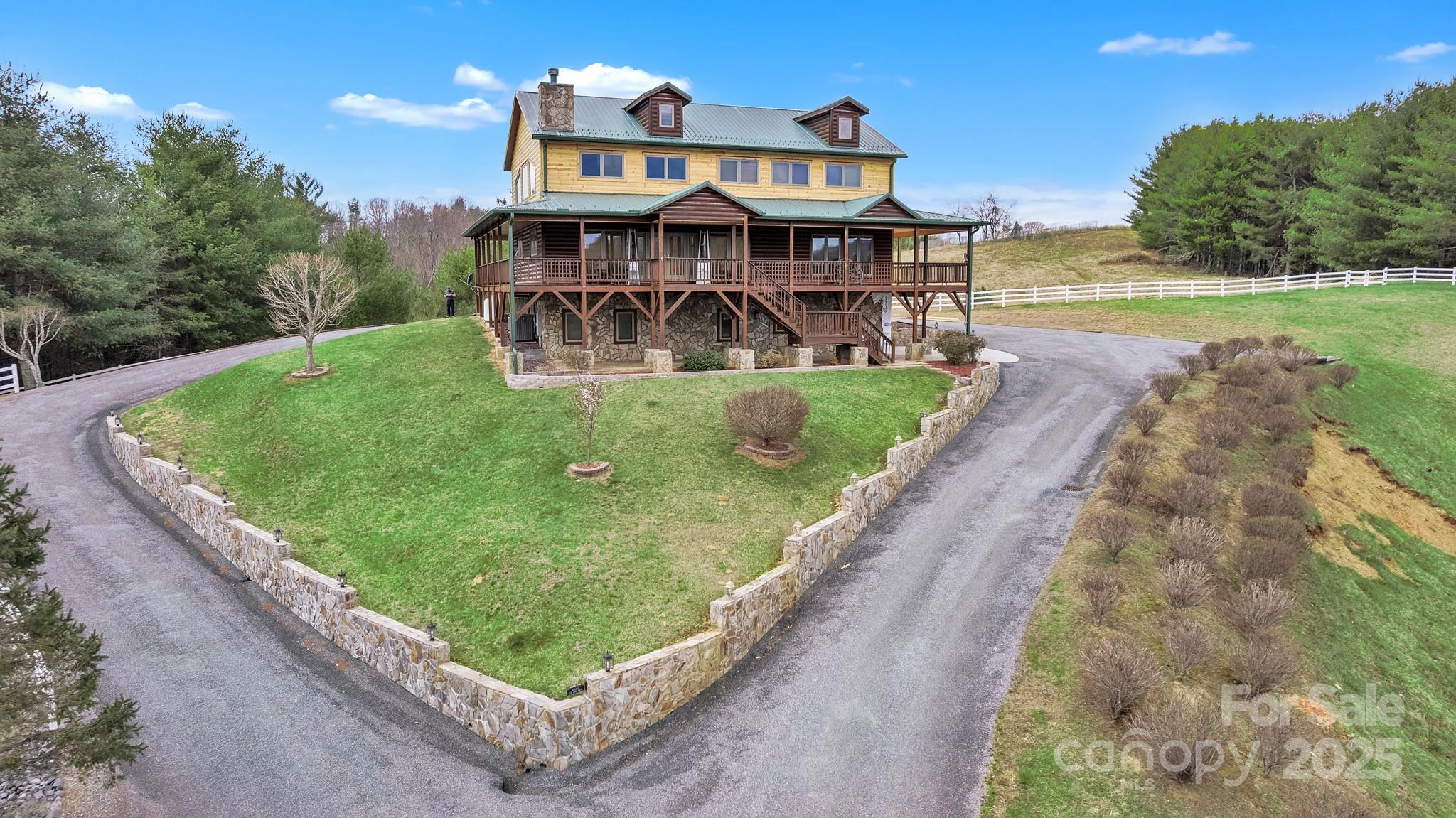 278 Annais Drive Property Photo