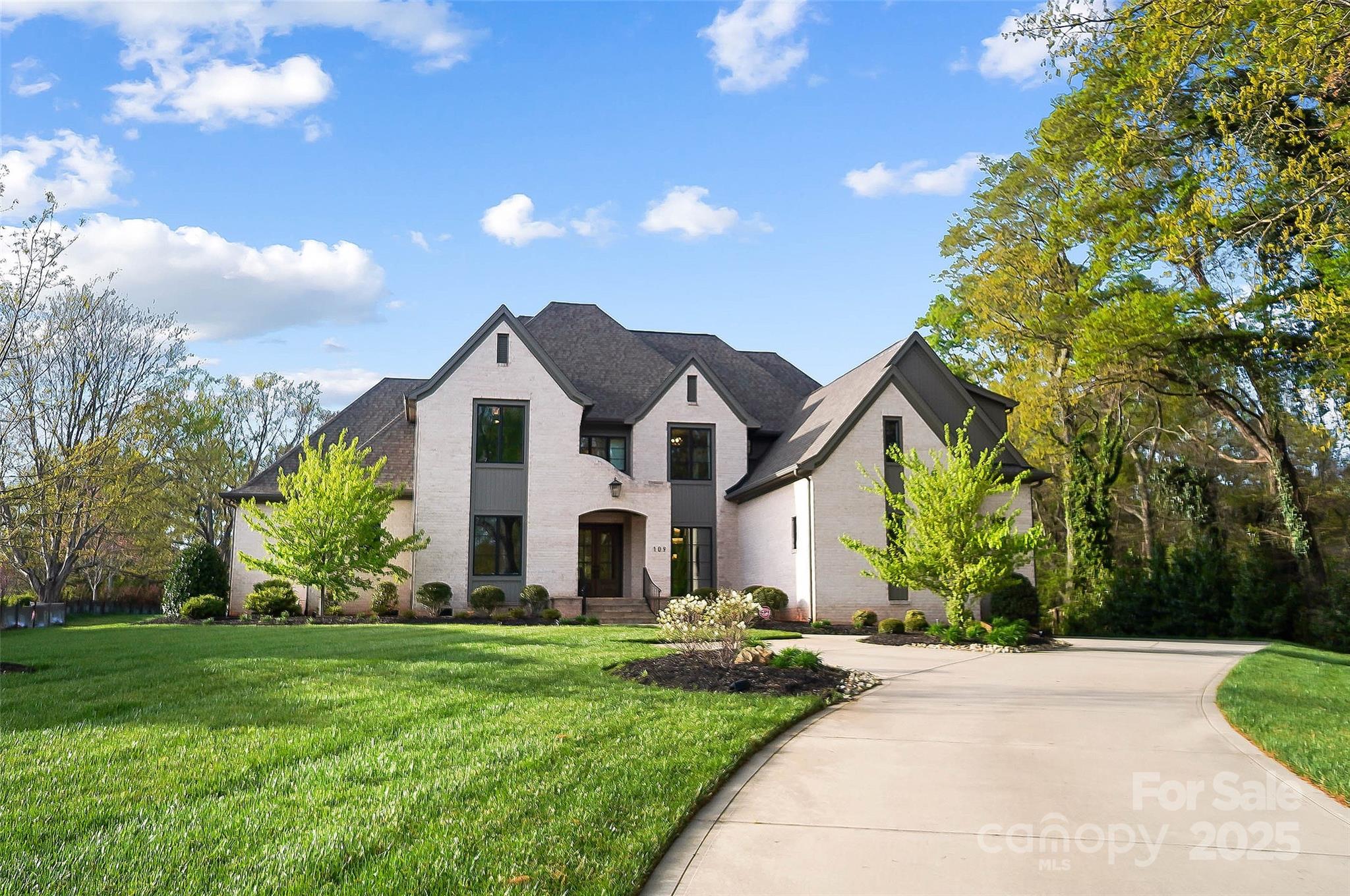 109 Redbird Lane Property Photo