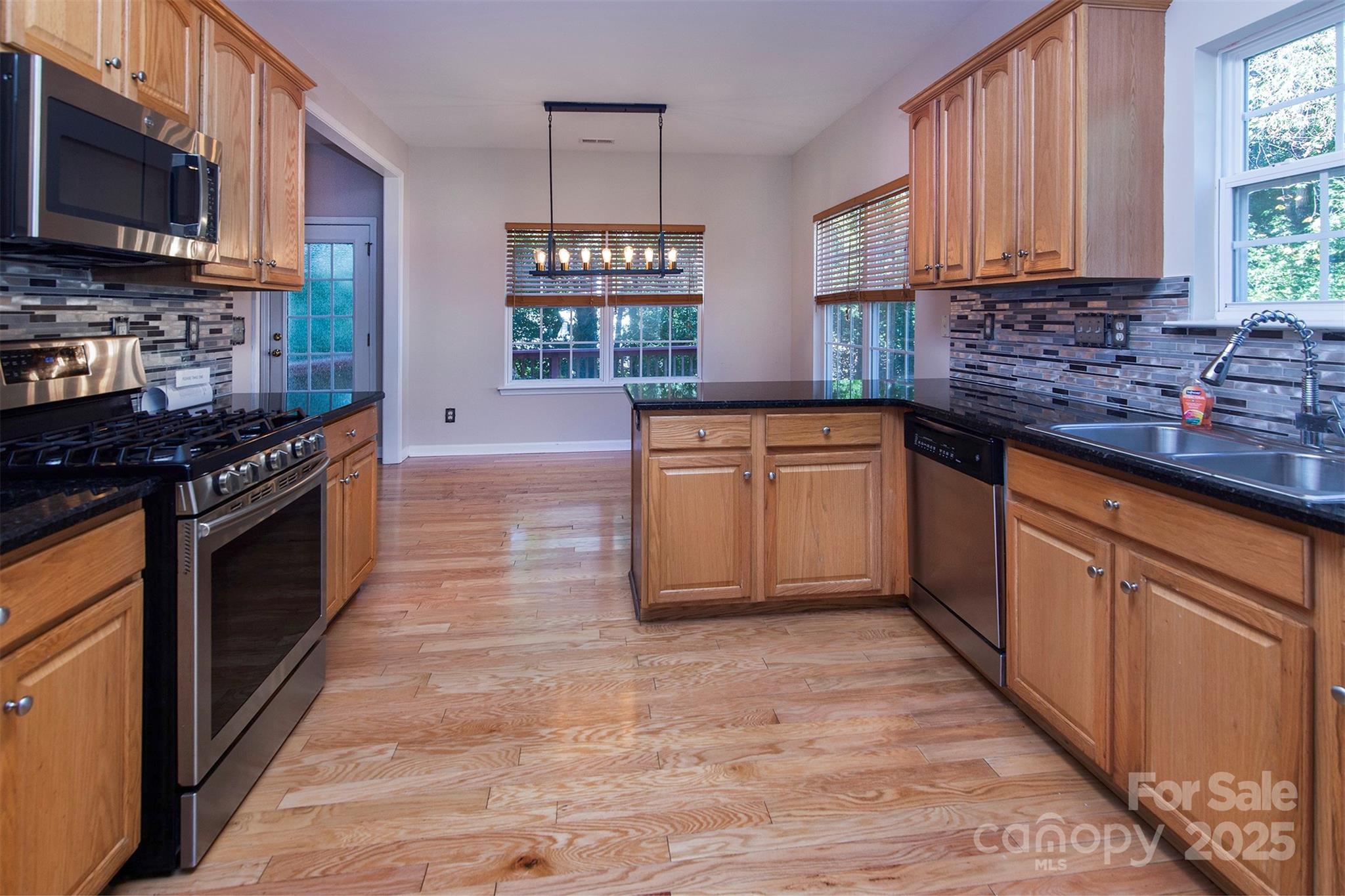 8619 Delamere Lane Property Photo 3