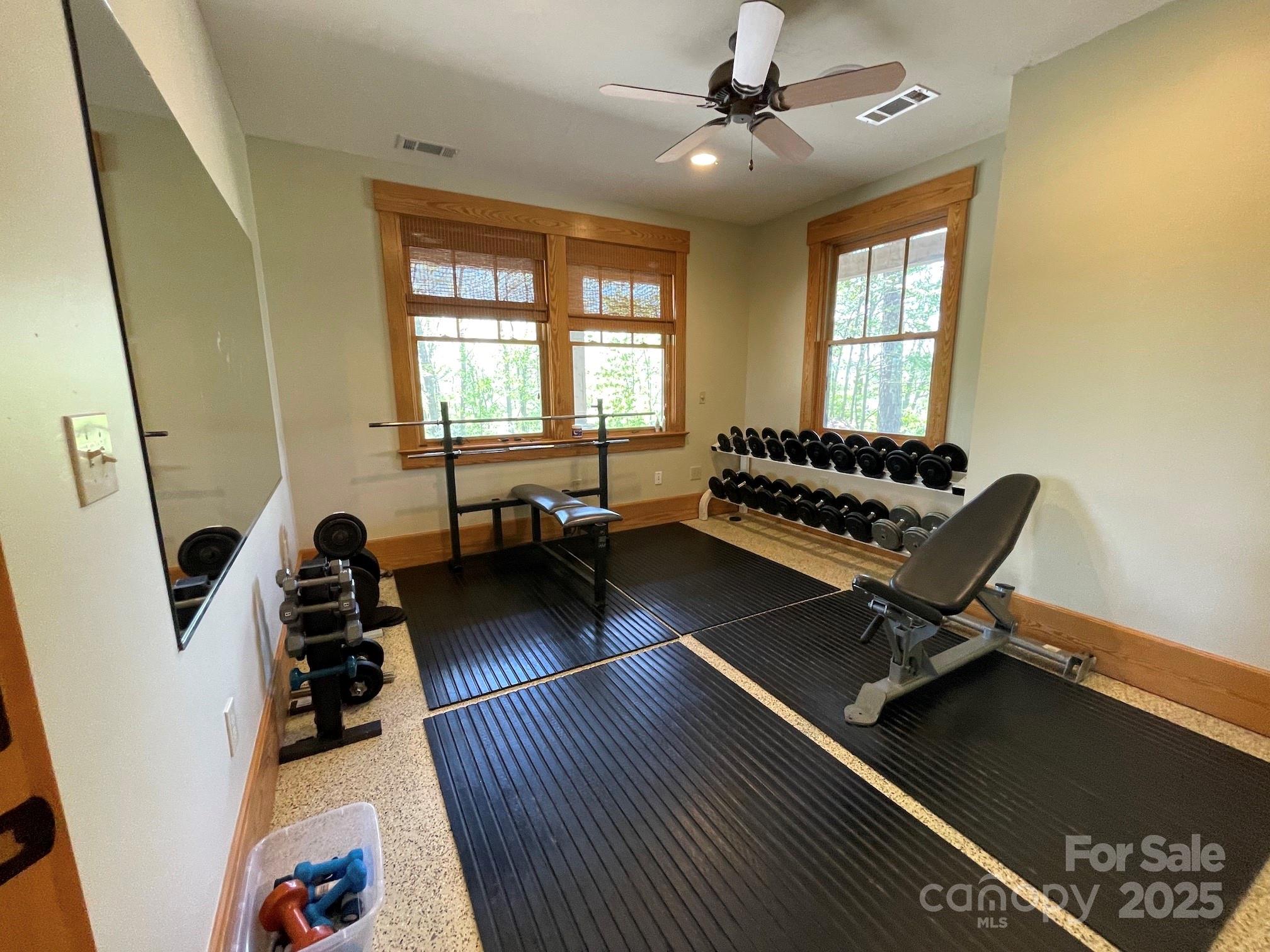 201 Ironwood Lane T-100 Property Photo 13