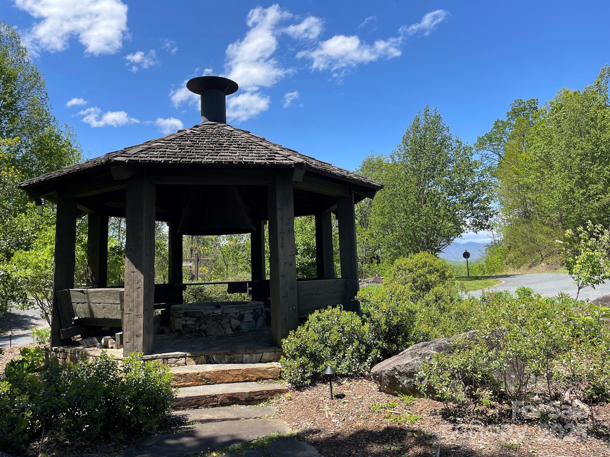 201 Ironwood Lane T-100 Property Photo 28