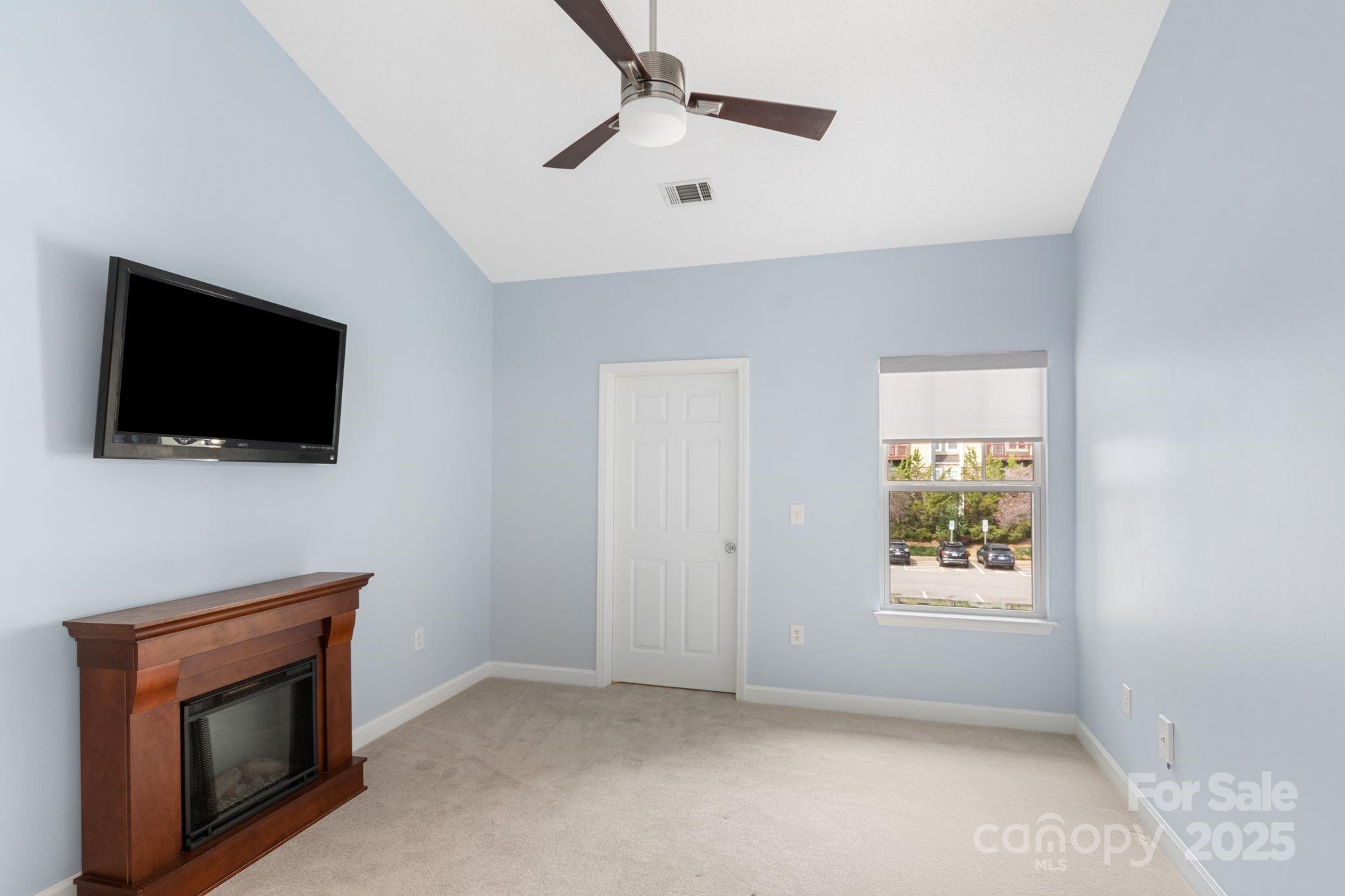 1000 Olde Eastwood Village Boulevard 307 Property Photo 17