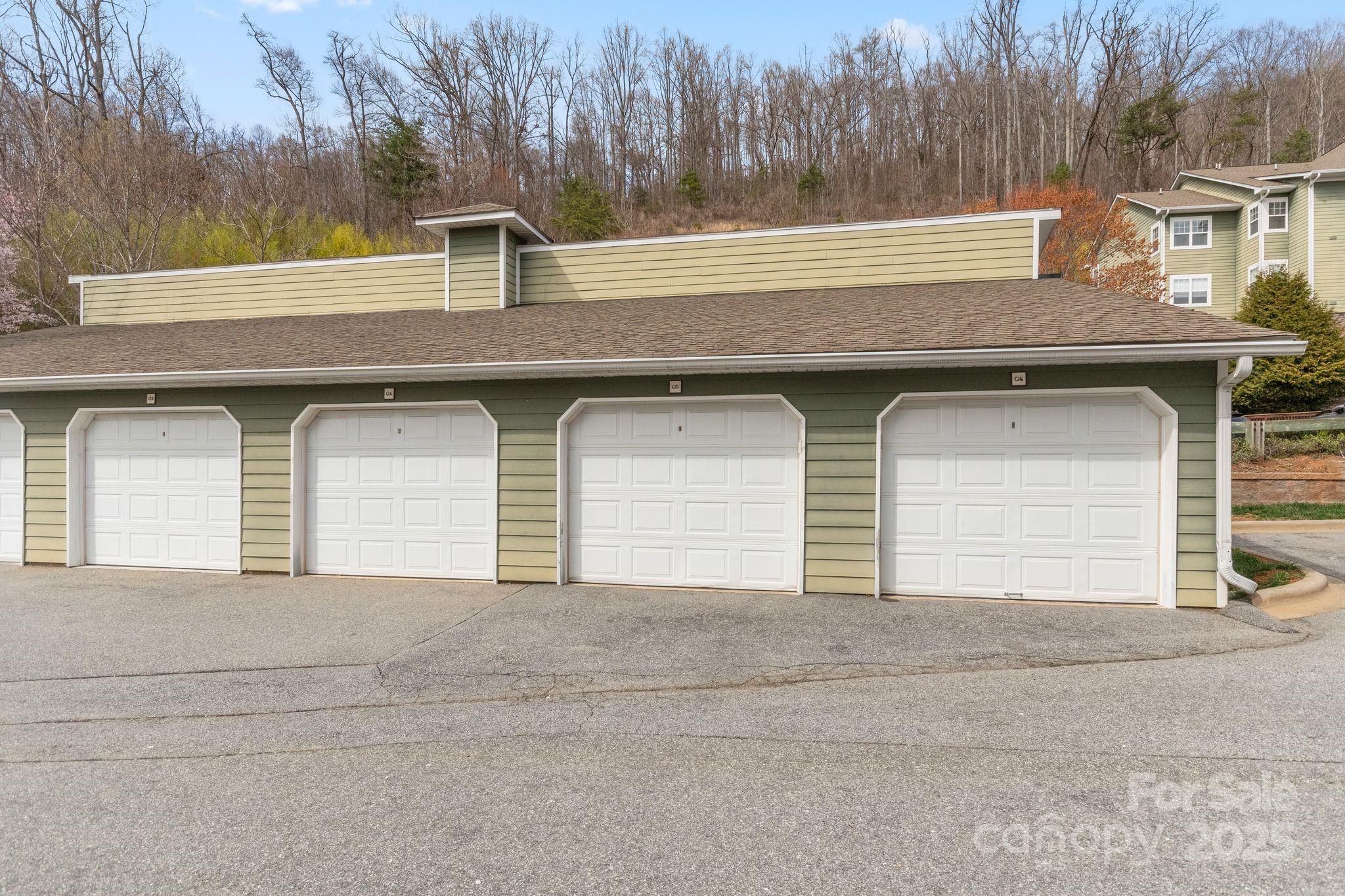 1000 Olde Eastwood Village Boulevard 307 Property Photo 24