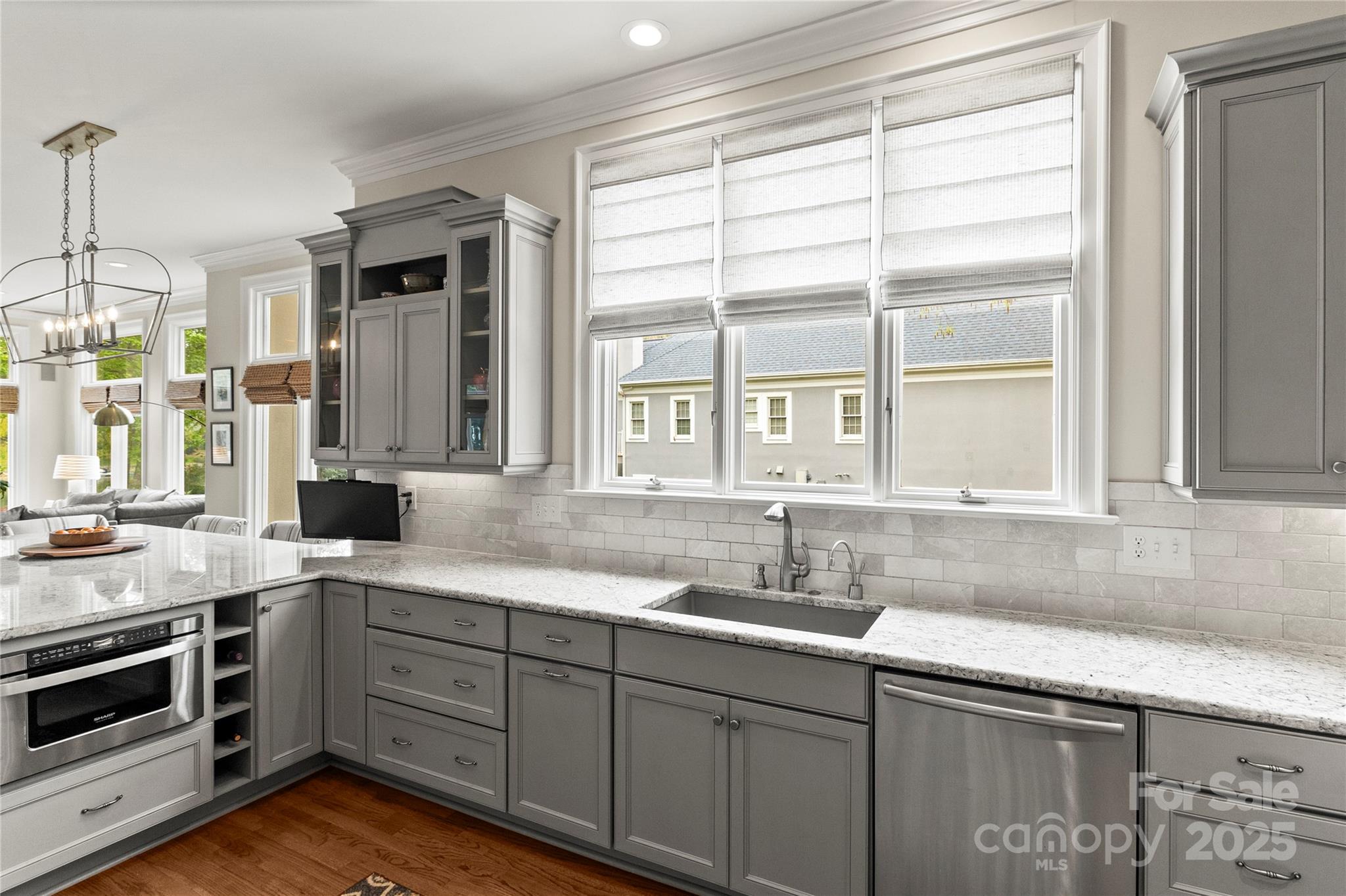 19040 Mary Ardrey Circle Property Photo 15