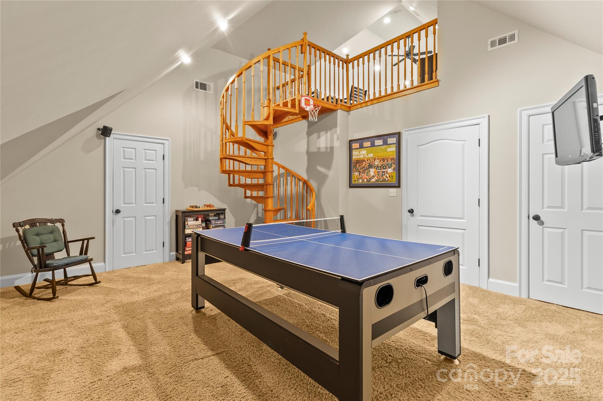 19040 Mary Ardrey Circle Property Photo 35