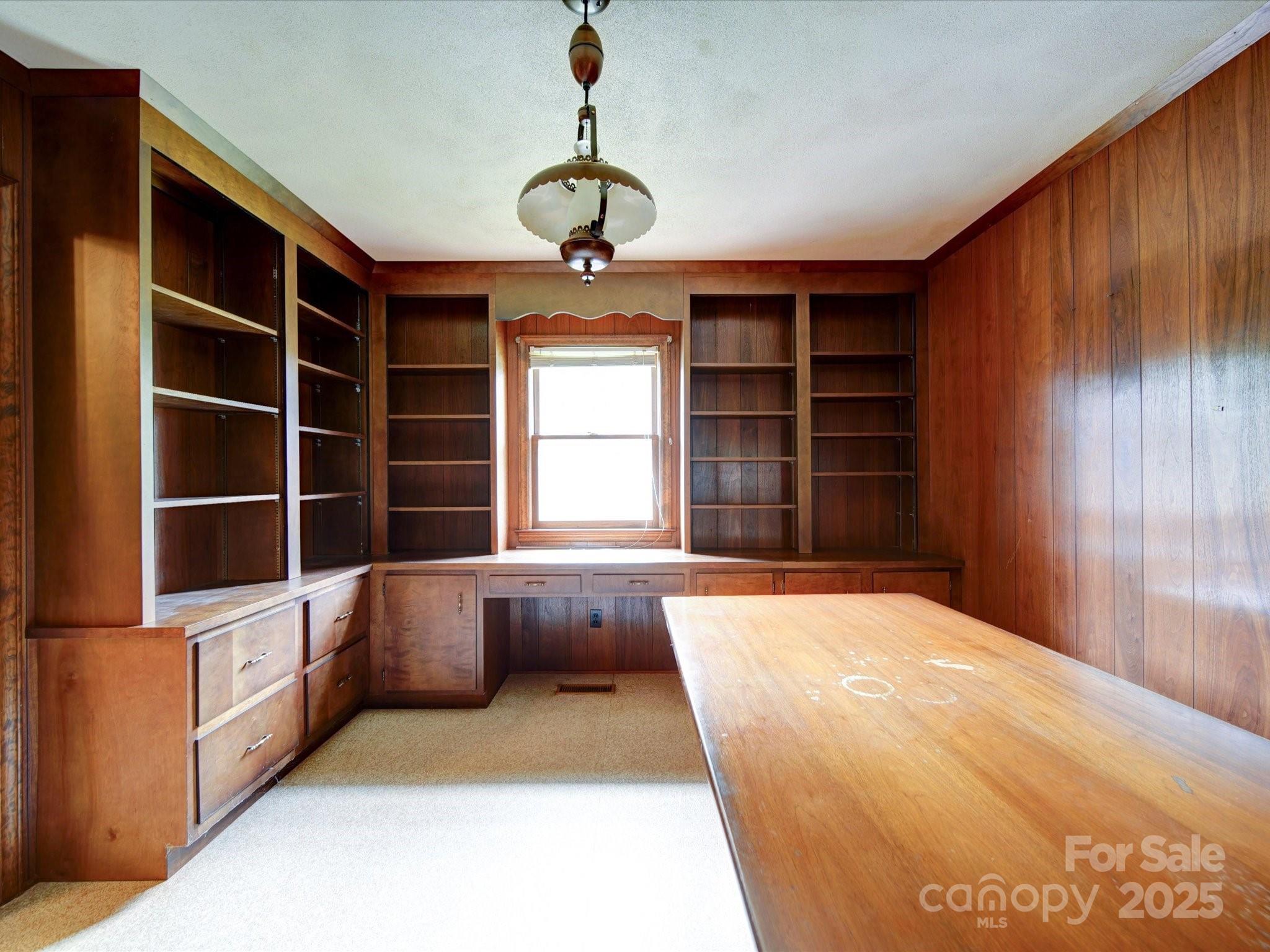 167 Cedar Lane Property Photo 4