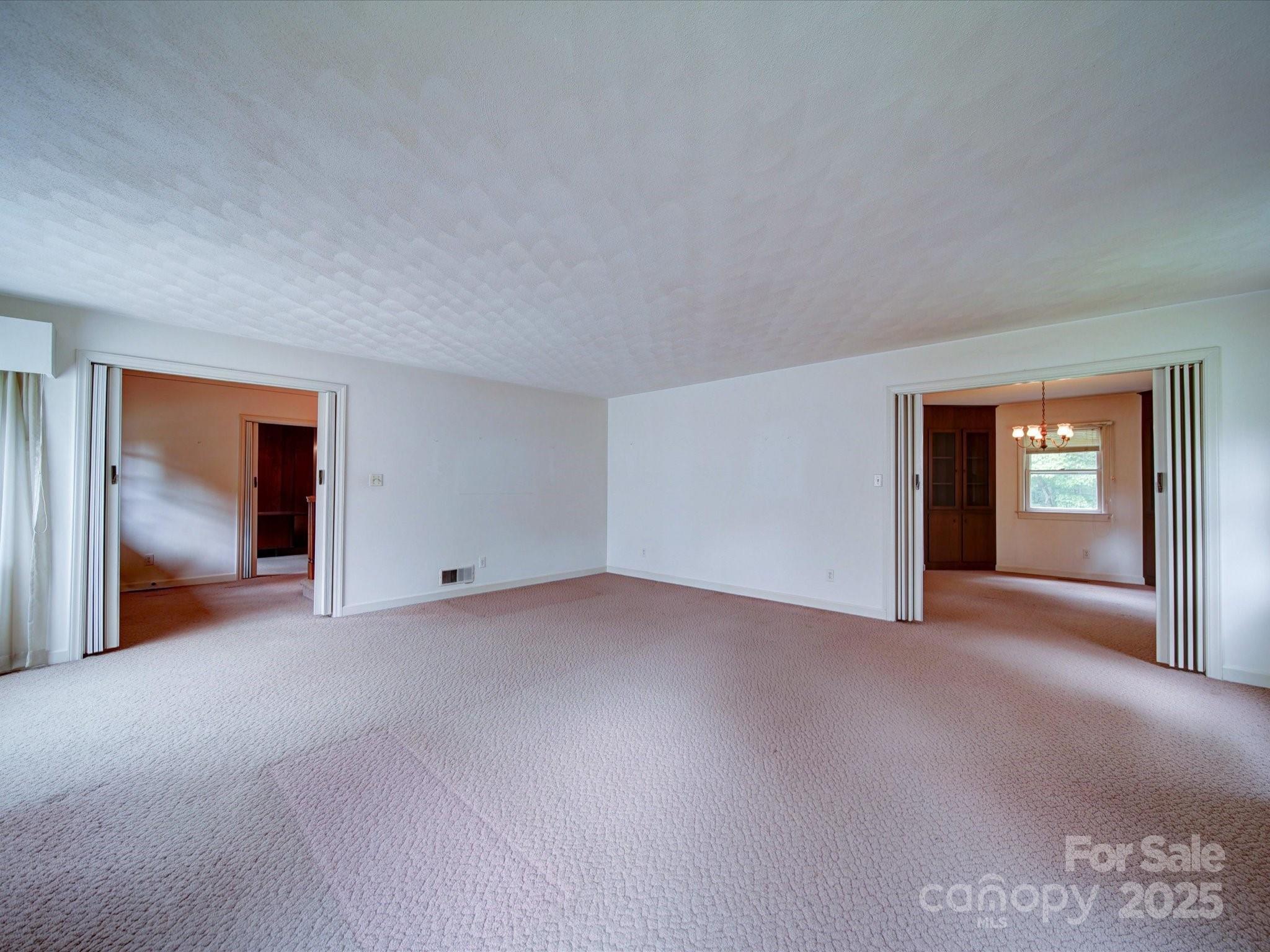 167 Cedar Lane Property Photo 8