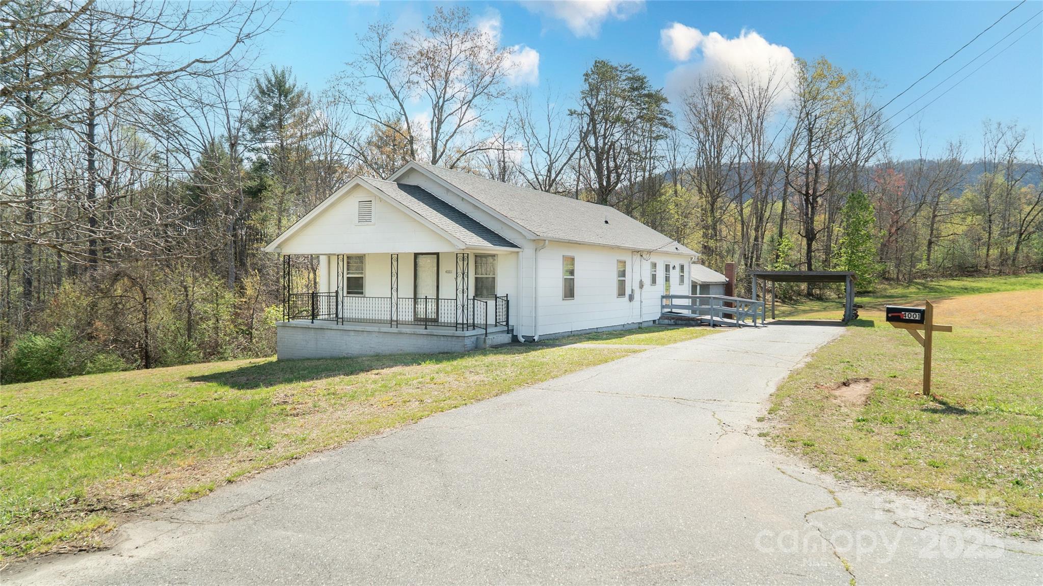 4001 Us 64 Highway Property Photo