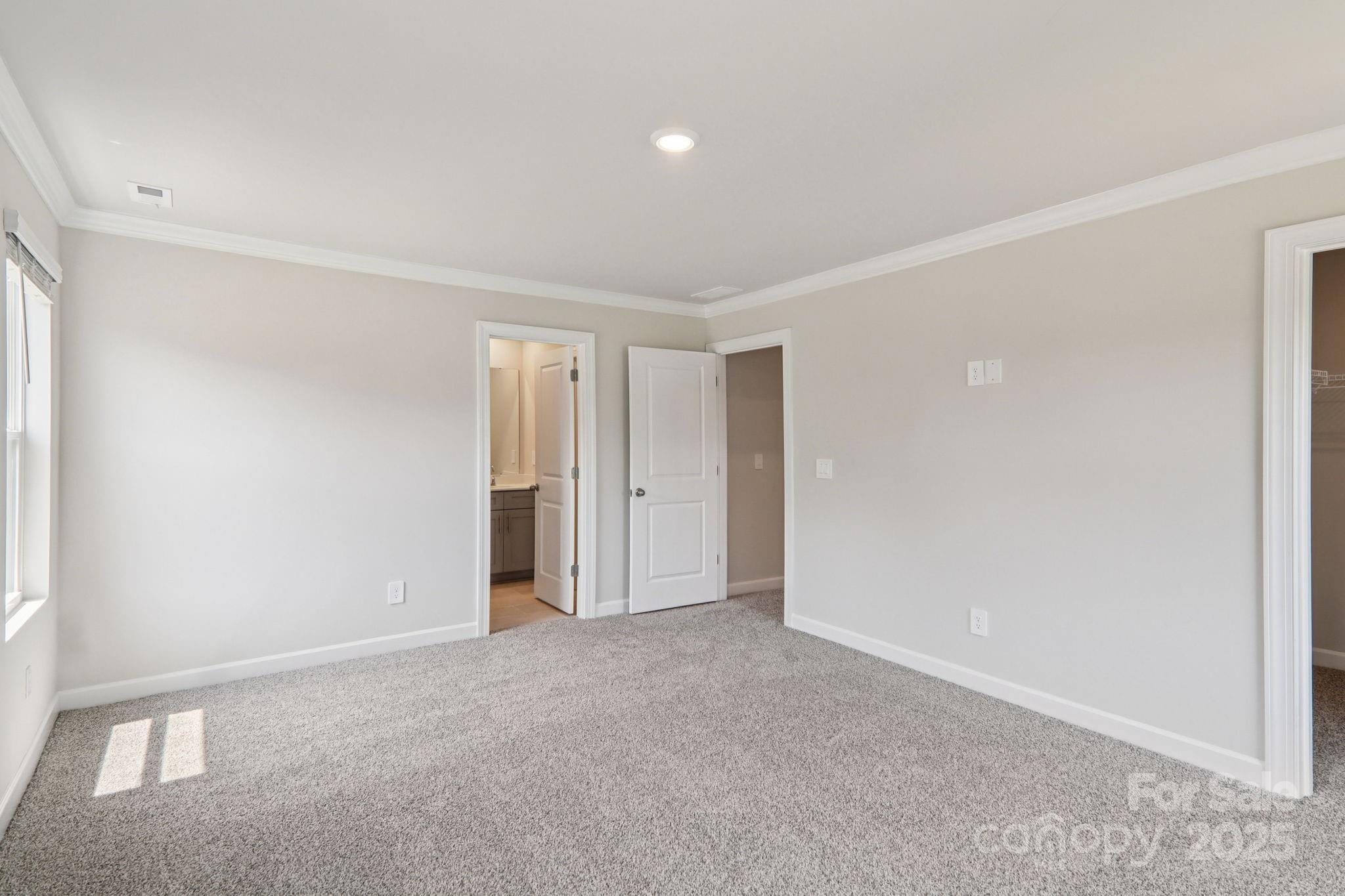 1725 Braemar Village Drive Property Photo 7