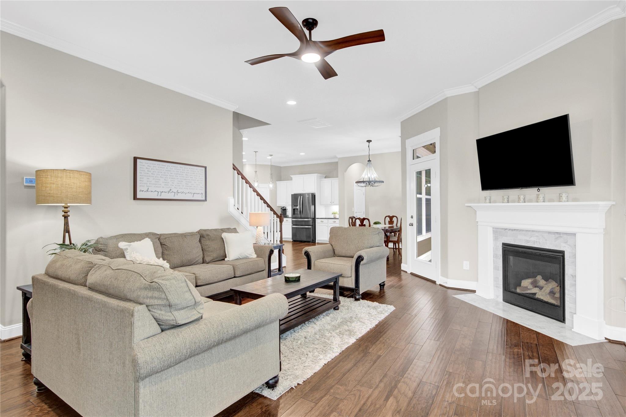 12424 Bradford Park Drive Property Photo 6