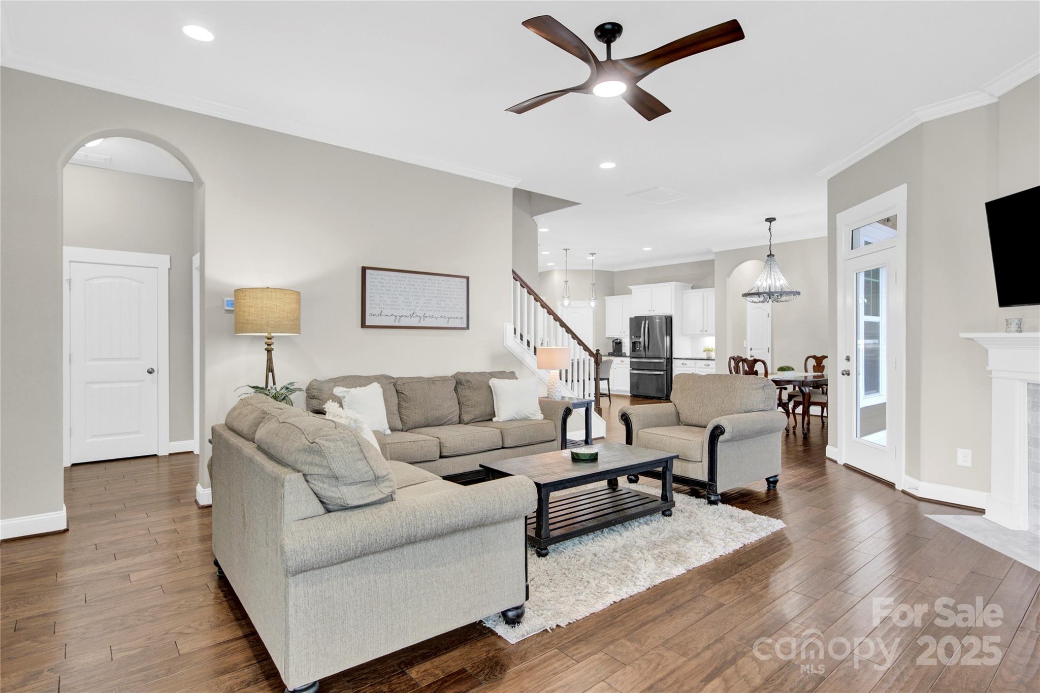 12424 Bradford Park Drive Property Photo 7