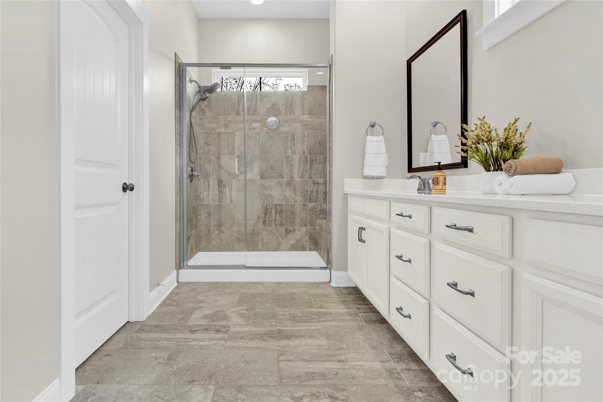 12424 Bradford Park Drive Property Photo 27